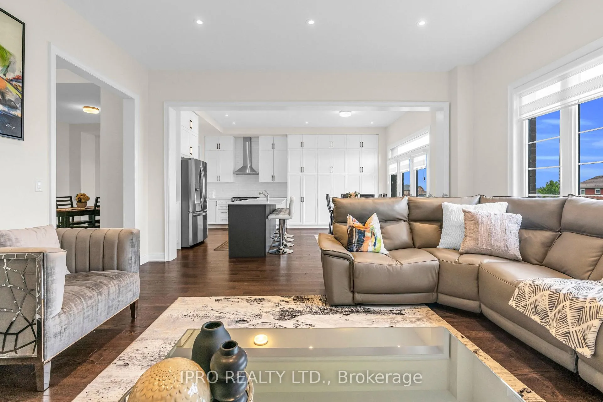 Photo 11 of 1341 Blackmore Street, Innisfil, Alcona — HOMEH