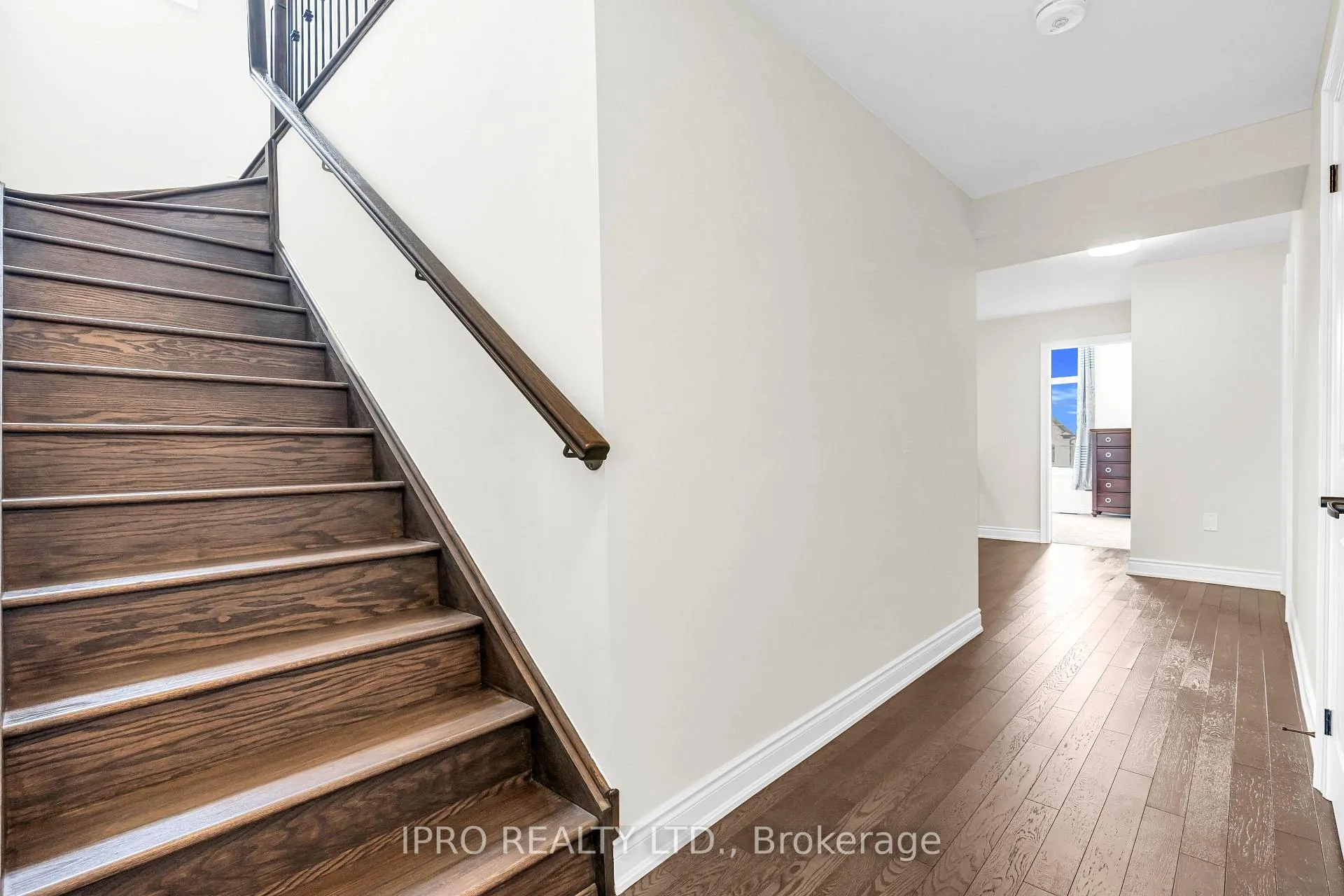 Photo 29 of 1341 Blackmore Street, Innisfil, Alcona — HOMEH