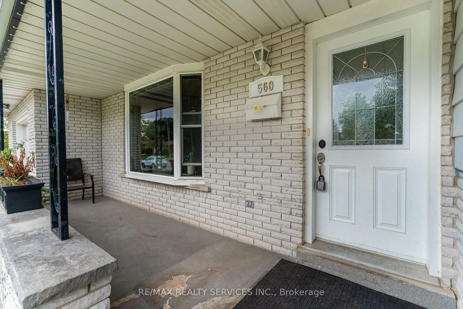 Photo 6 of 560 Highpoint Avenue, Waterloo — HOMEH