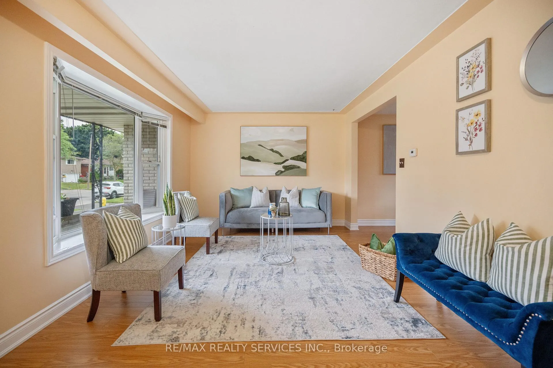 Photo 8 of 560 Highpoint Avenue, Waterloo — HOMEH