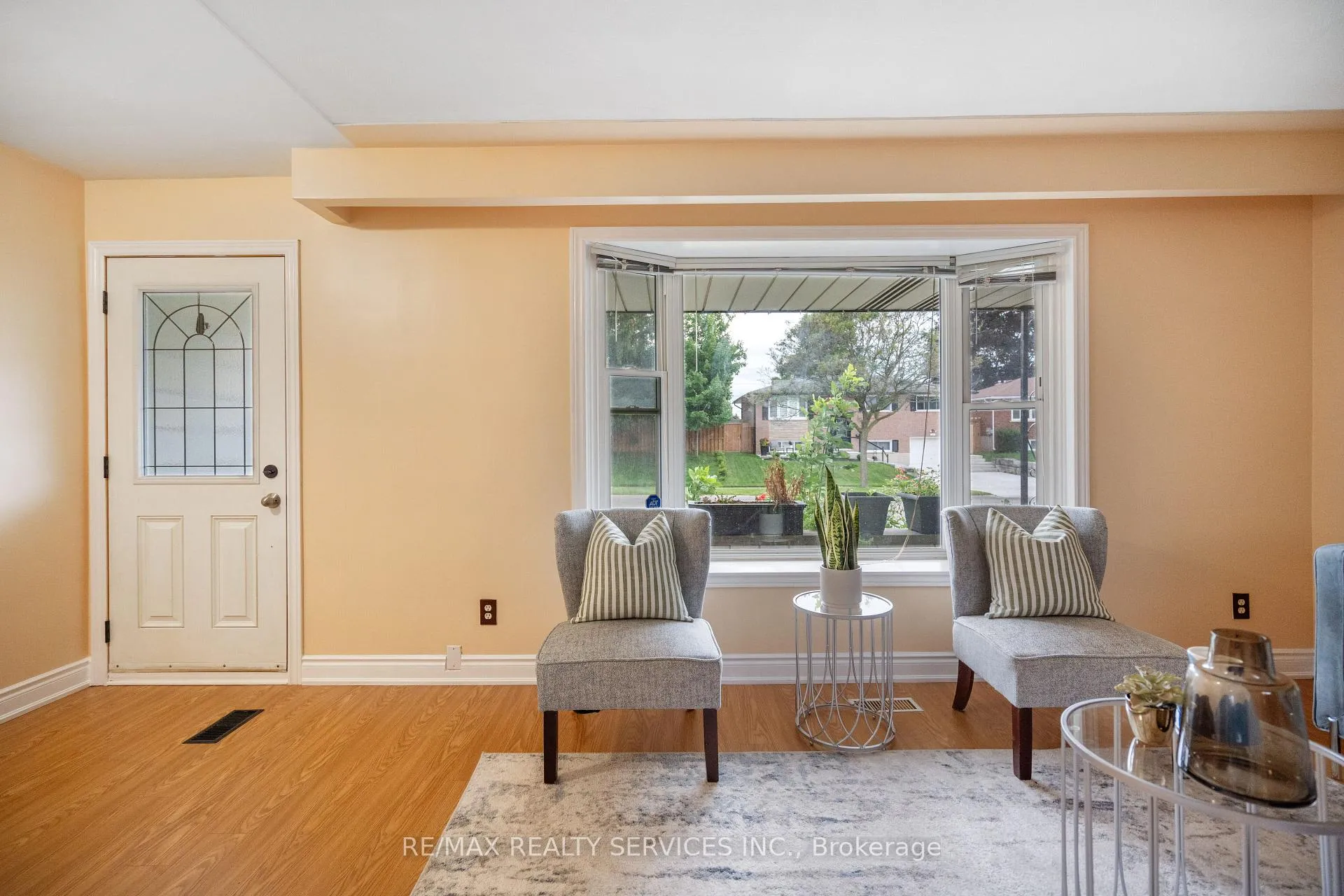 Photo 11 of 560 Highpoint Avenue, Waterloo — HOMEH