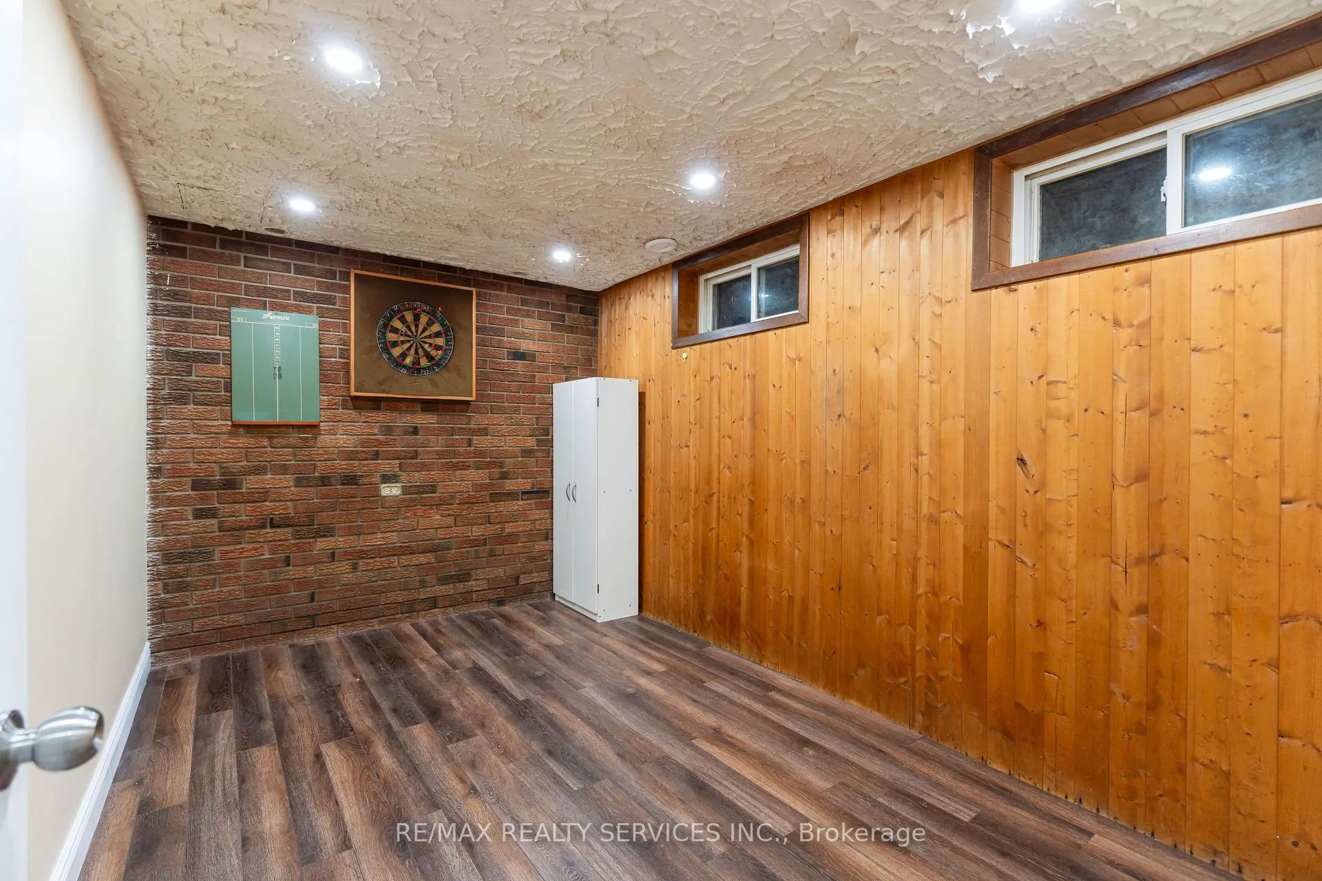 Photo 30 of 560 Highpoint Avenue, Waterloo — HOMEH