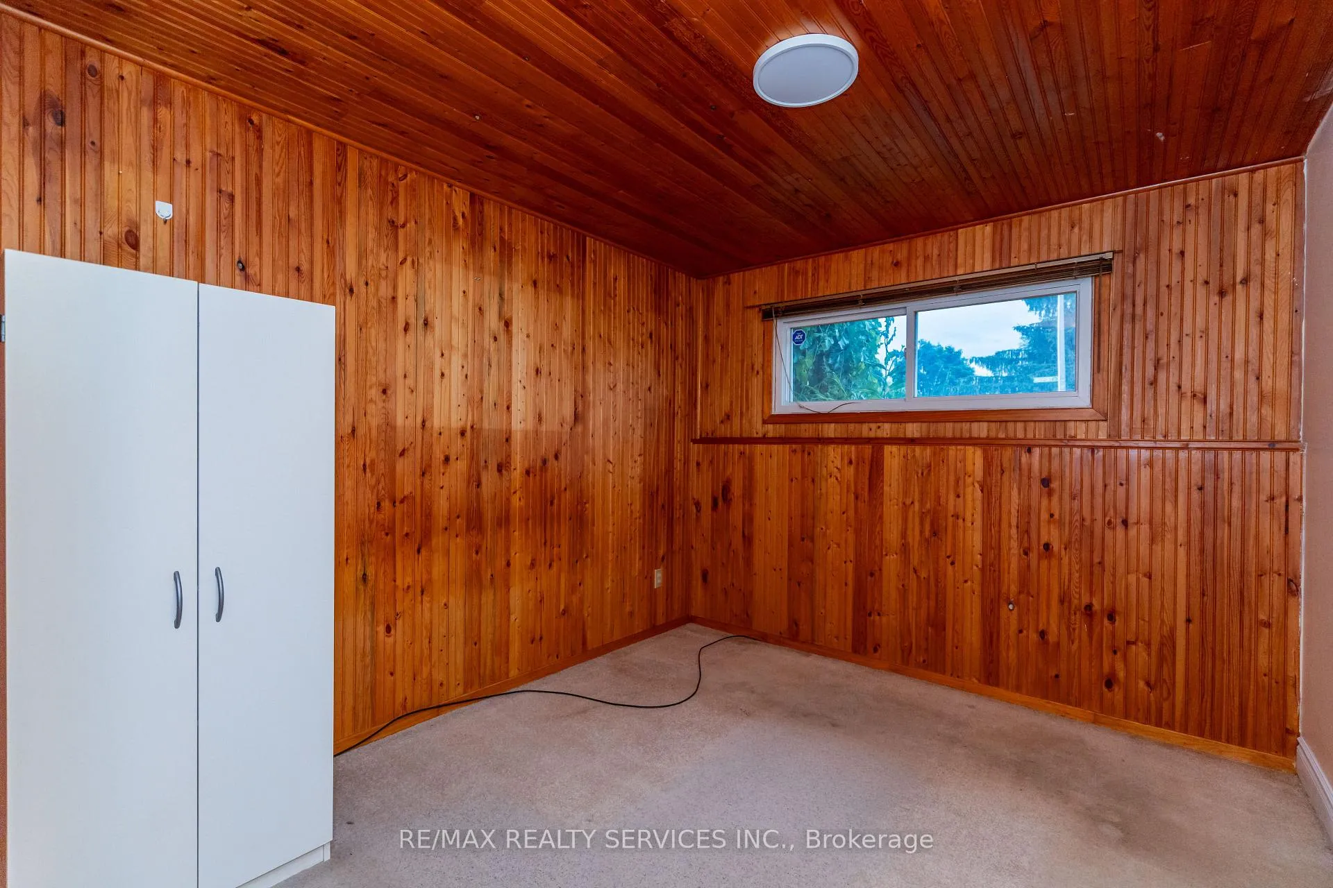 Photo 32 of 560 Highpoint Avenue, Waterloo — HOMEH