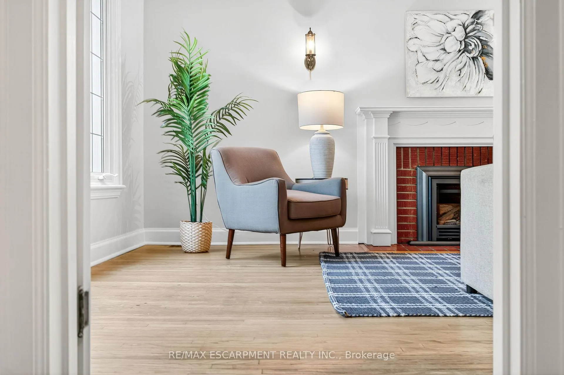 Photo 5 of 16 Parkview Row, Hamilton, Dundas — HOMEH