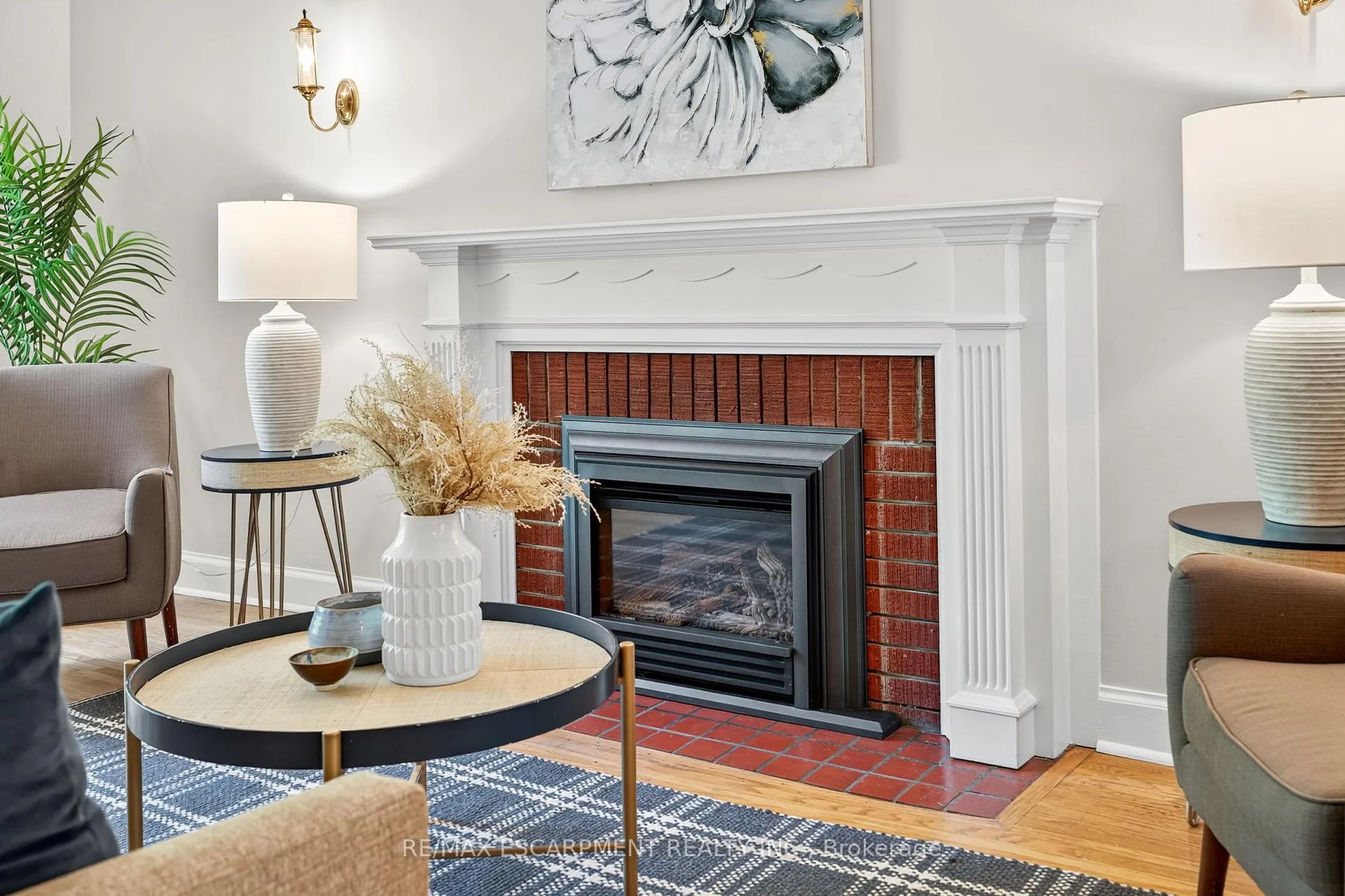 Photo 8 of 16 Parkview Row, Hamilton, Dundas — HOMEH
