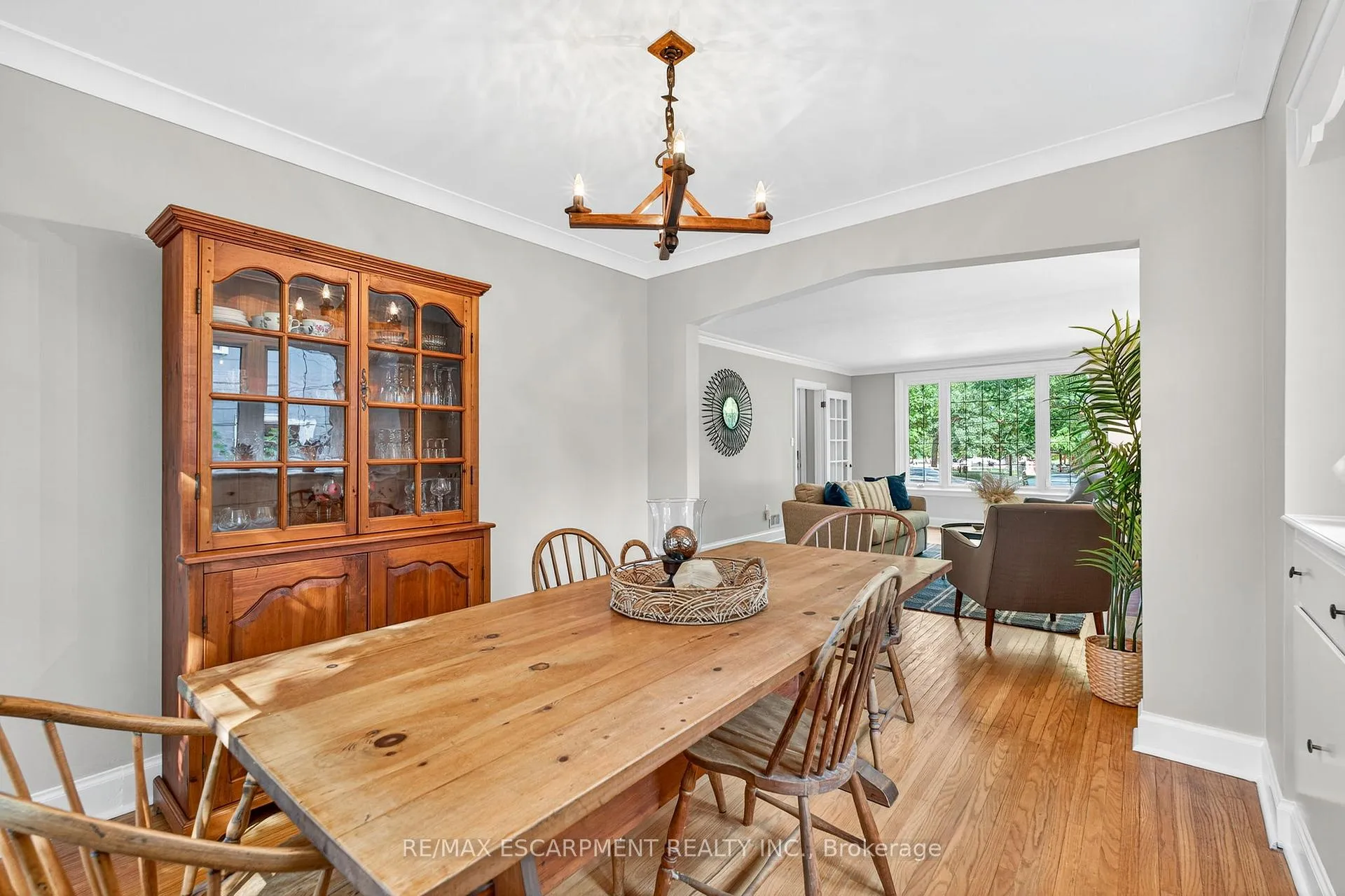Photo 10 of 16 Parkview Row, Hamilton, Dundas — HOMEH