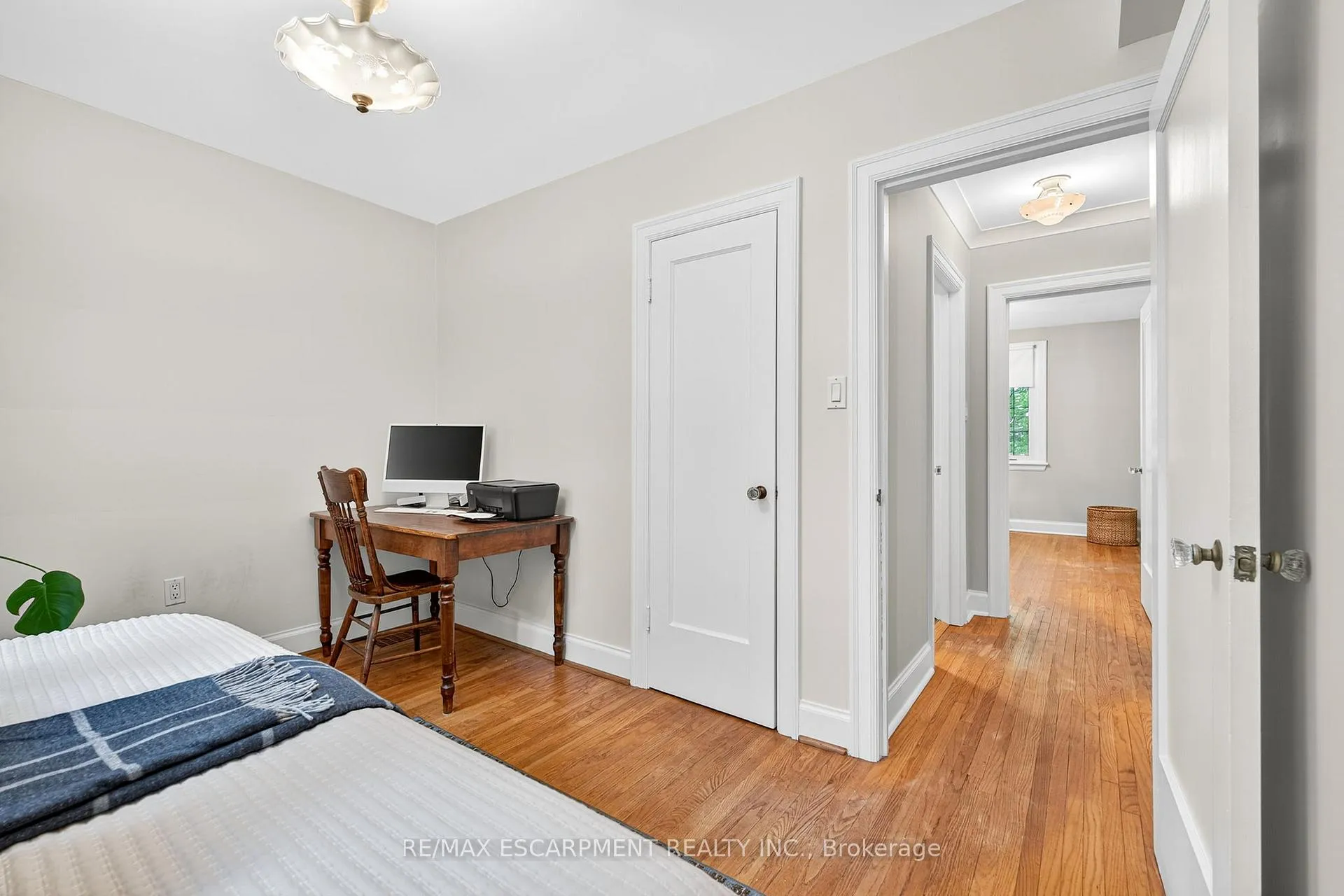 Photo 20 of 16 Parkview Row, Hamilton, Dundas — HOMEH
