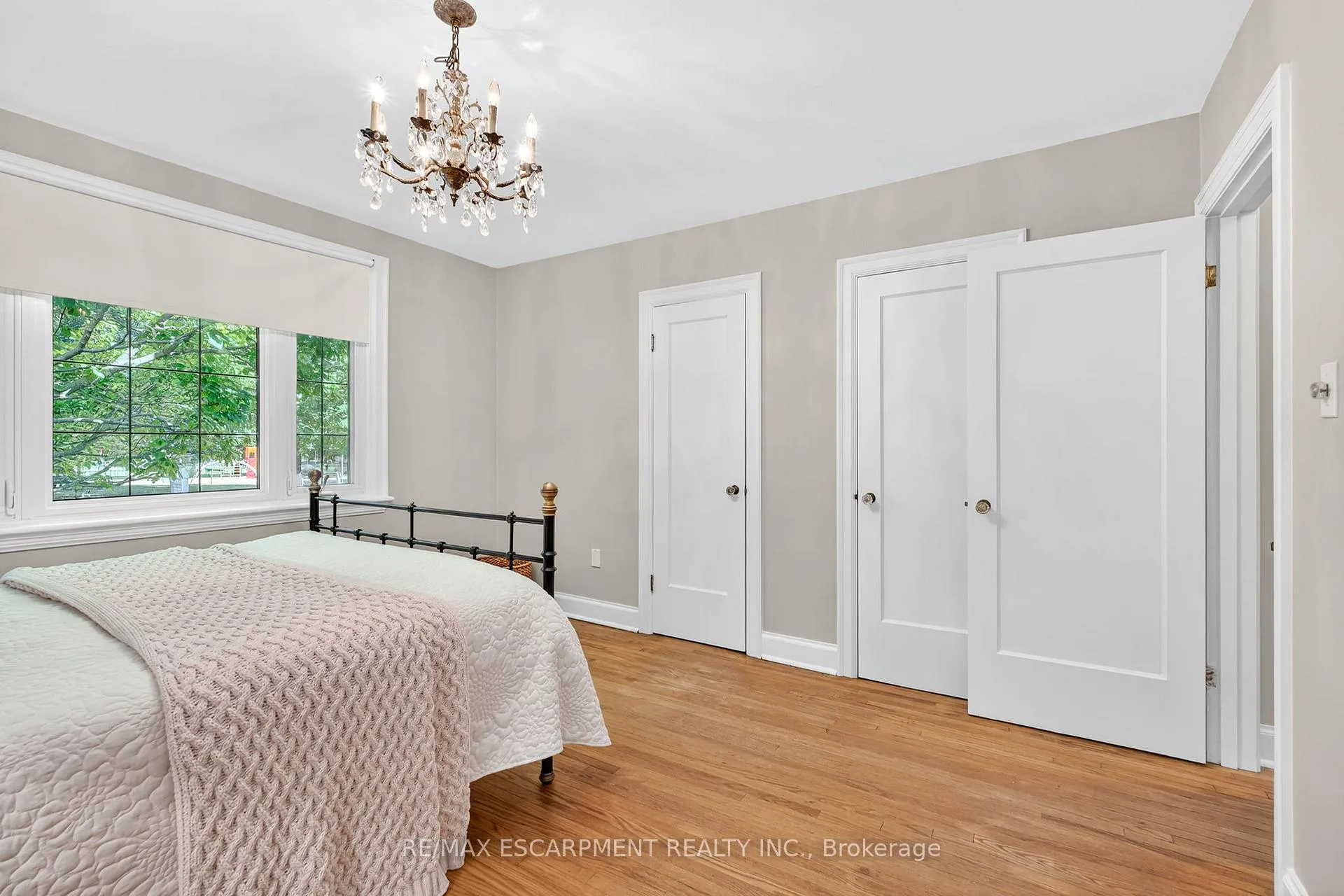 Photo 23 of 16 Parkview Row, Hamilton, Dundas — HOMEH