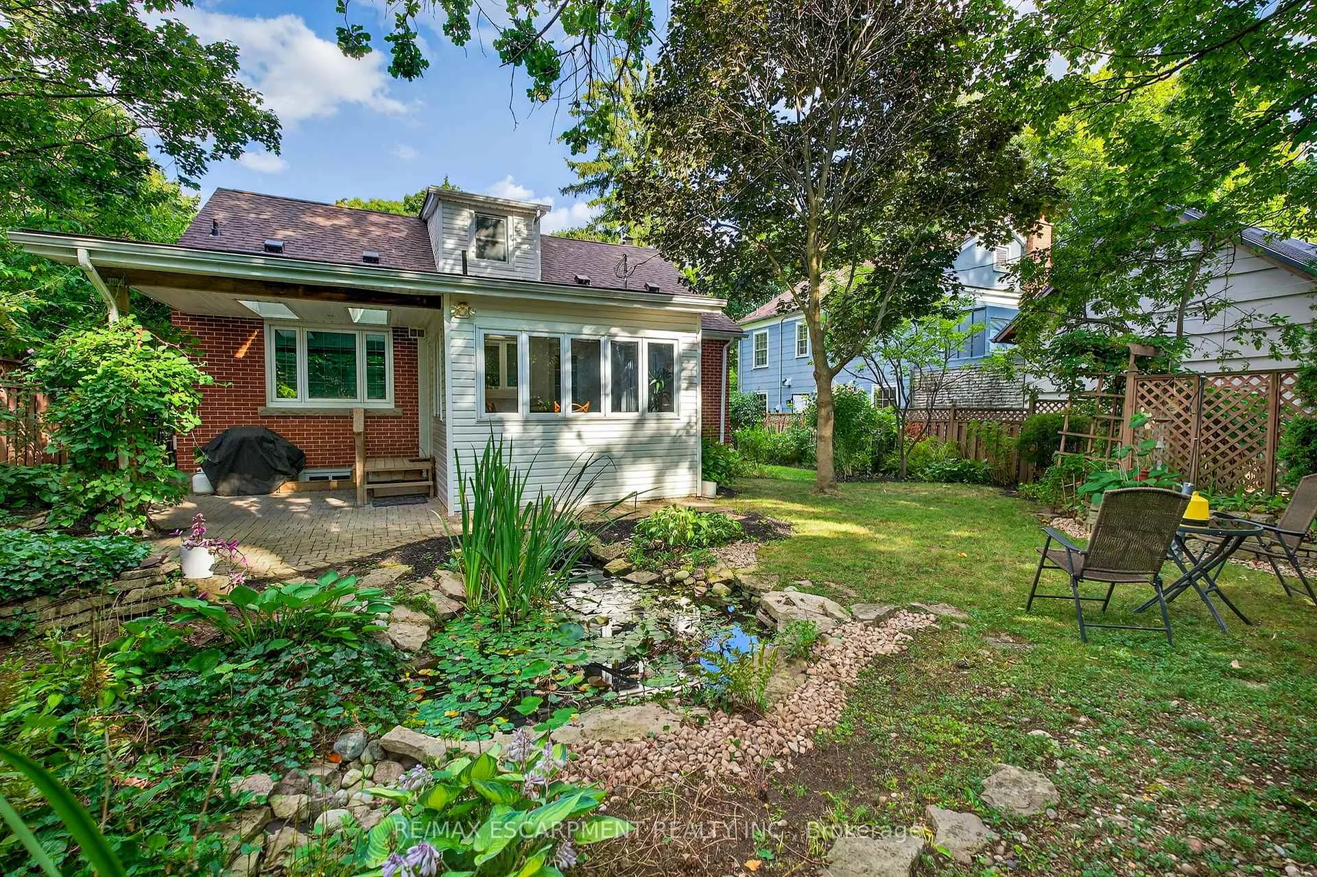 Photo 40 of 16 Parkview Row, Hamilton, Dundas — HOMEH