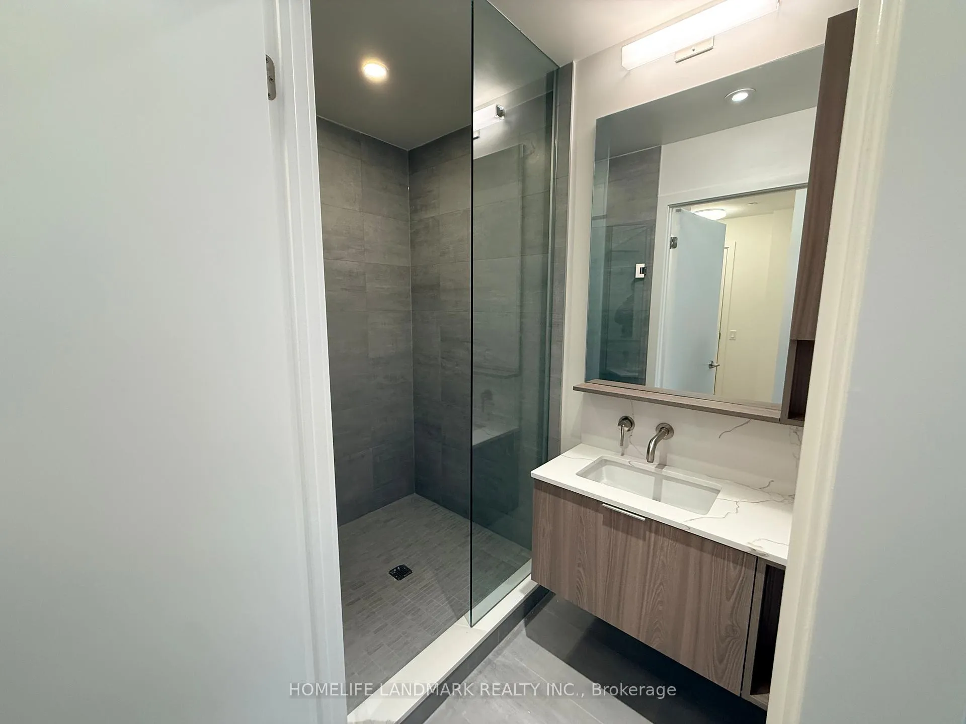 Photo 7 of Unit 804N, 120 Broadway Avenue, Toronto, Mount Pleasant West — HOMEH