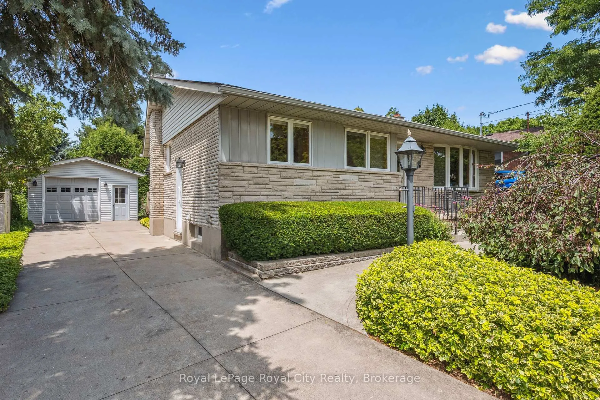 Photo 1 of 59 Algoma Drive, Guelph, Victoria North — HOMEH