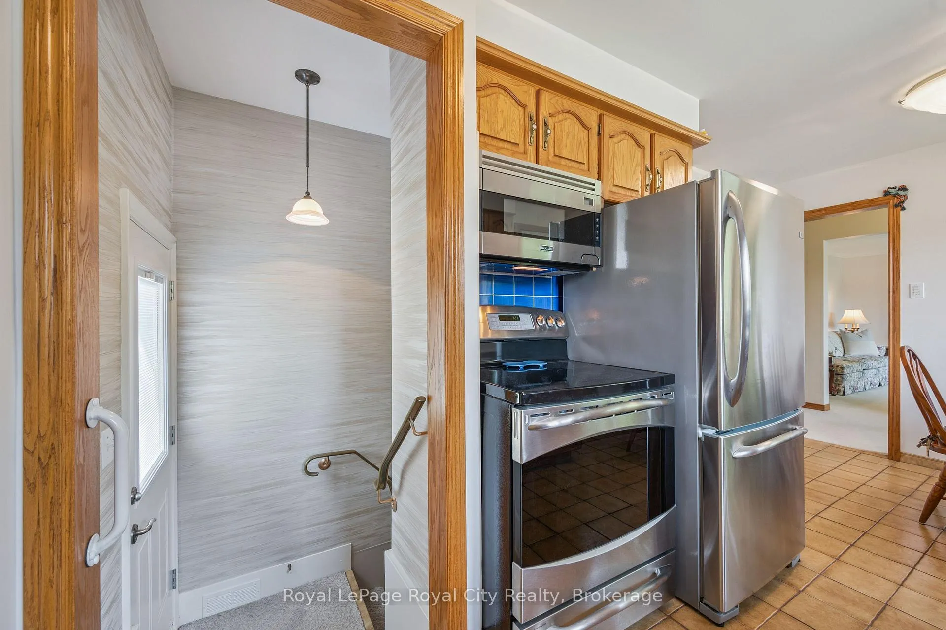 Photo 15 of 59 Algoma Drive, Guelph, Victoria North — HOMEH