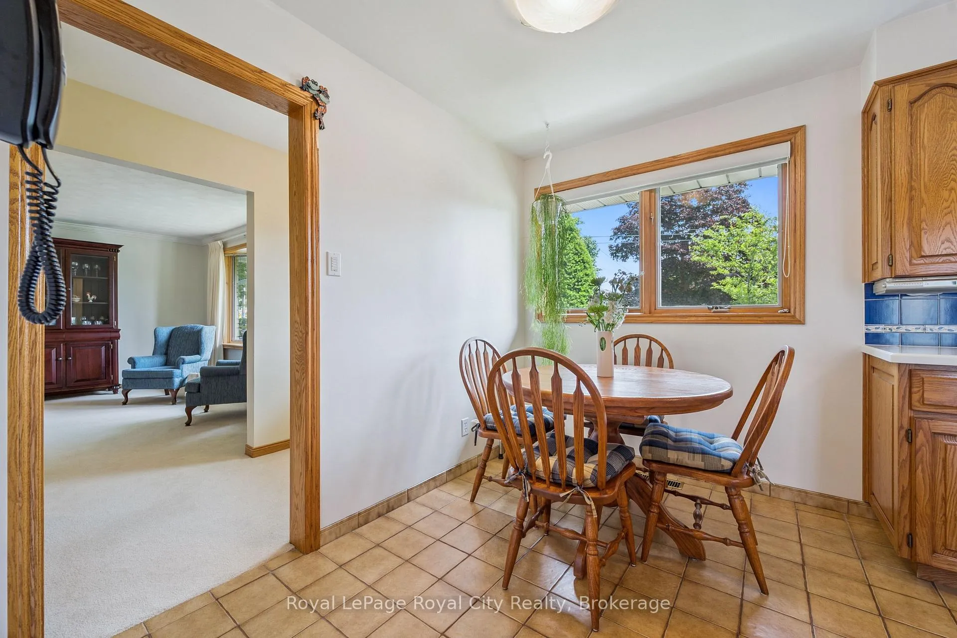Photo 16 of 59 Algoma Drive, Guelph, Victoria North — HOMEH