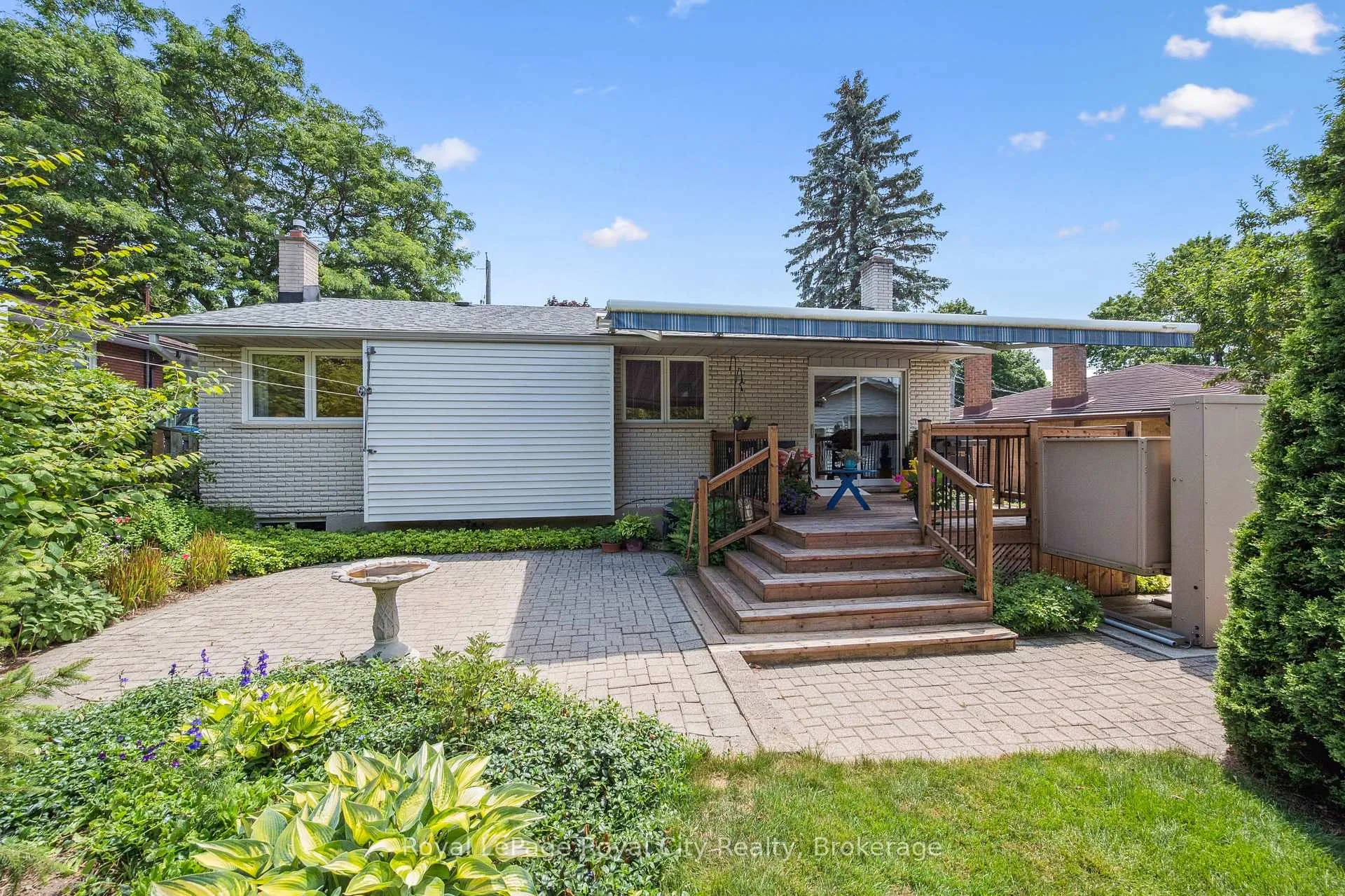 Photo 38 of 59 Algoma Drive, Guelph, Victoria North — HOMEH