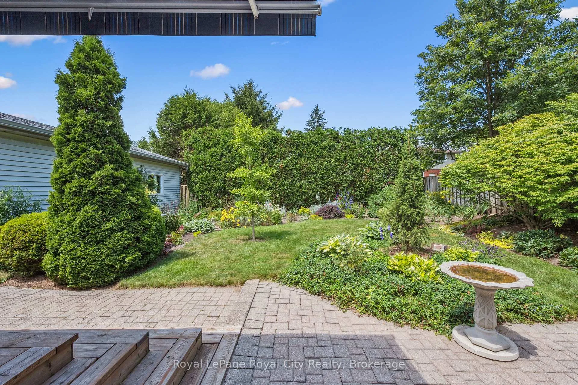 Photo 42 of 59 Algoma Drive, Guelph, Victoria North — HOMEH