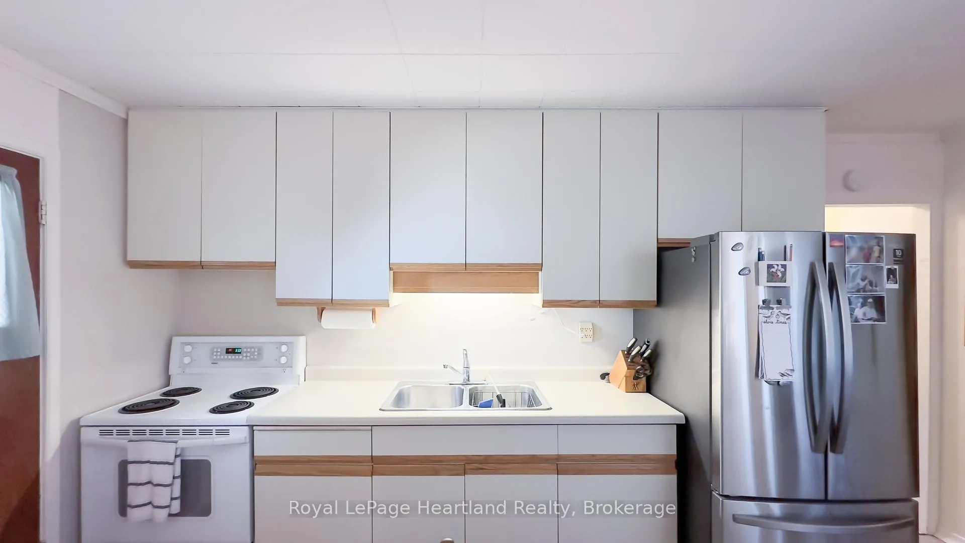 Photo 11 of 83815B Dickson Street, Ashfield-Colborne-Wawanosh, Ashfield — HOMEH