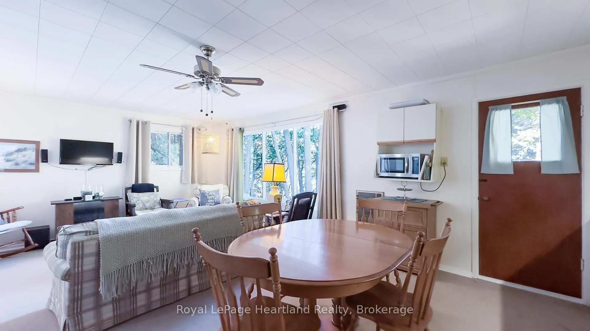 Photo 12 of 83815B Dickson Street, Ashfield-Colborne-Wawanosh, Ashfield — HOMEH