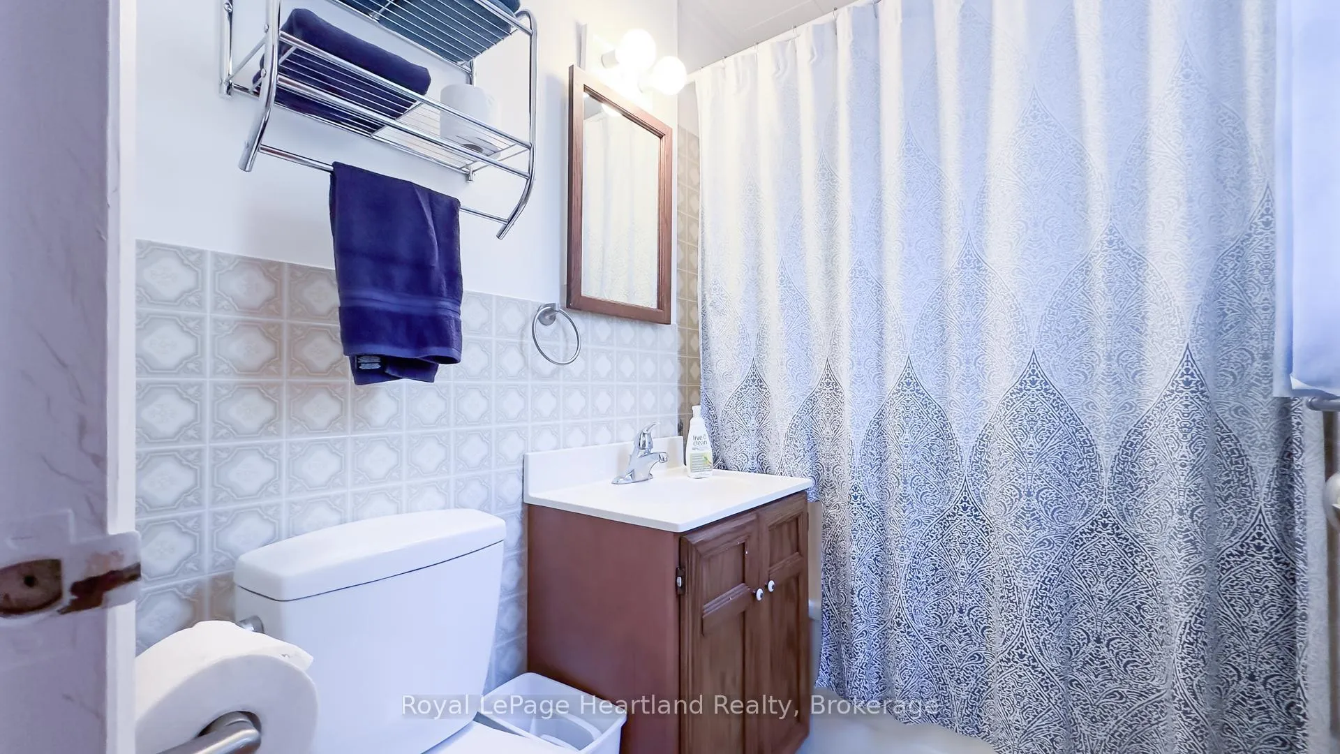 Photo 25 of 83815B Dickson Street, Ashfield-Colborne-Wawanosh, Ashfield — HOMEH