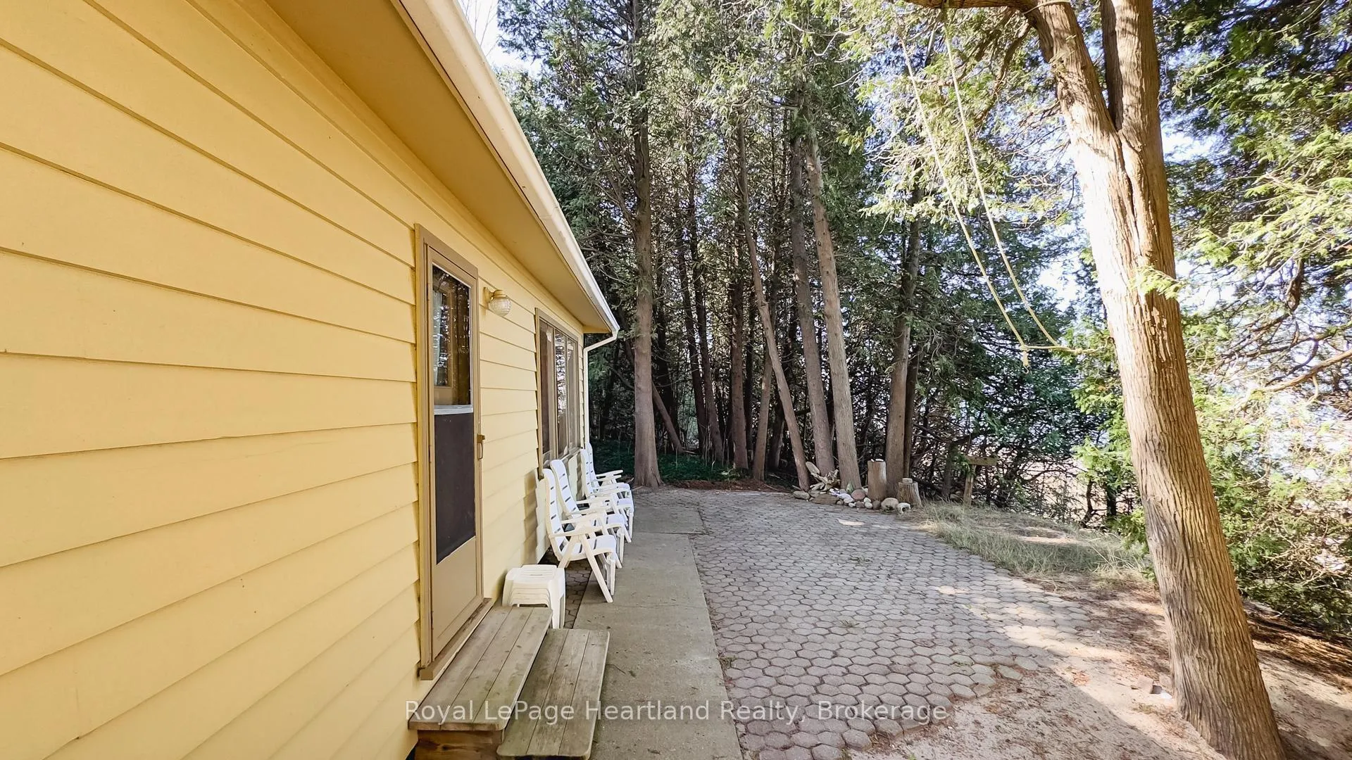 Photo 27 of 83815B Dickson Street, Ashfield-Colborne-Wawanosh, Ashfield — HOMEH