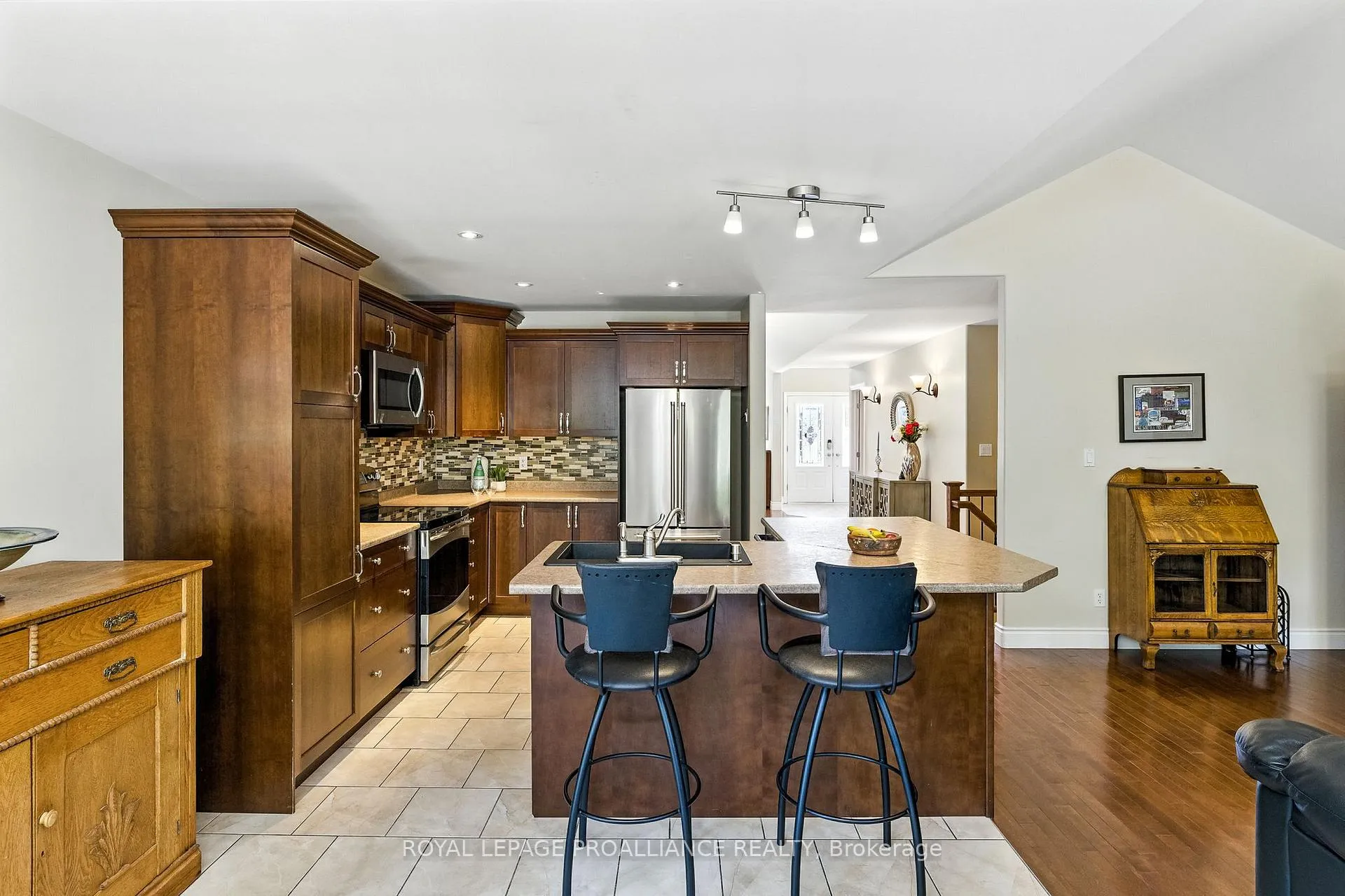 Photo 13 of 44 Huron Drive, Brighton — HOMEH