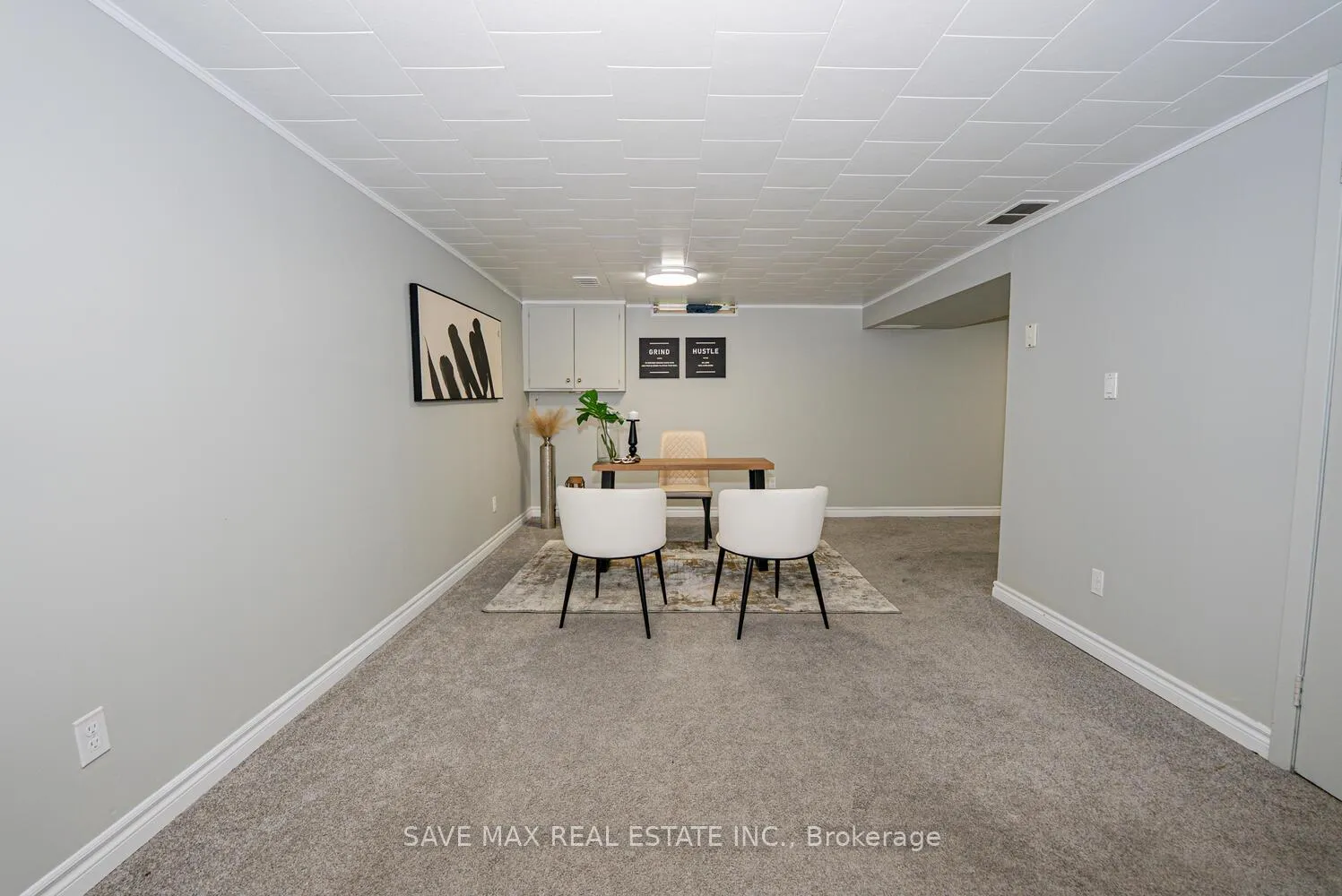 Photo 38 of 88 Harcourt Crescent, Kitchener — HOMEH