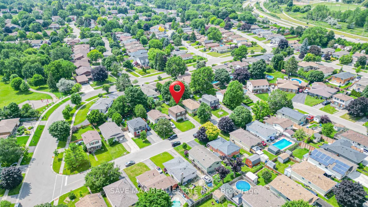 Photo 47 of 88 Harcourt Crescent, Kitchener — HOMEH