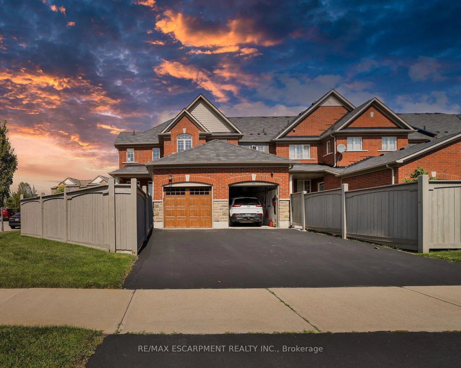 Photo 46 of 100 Burke Street, Hamilton, Waterdown — HOMEH