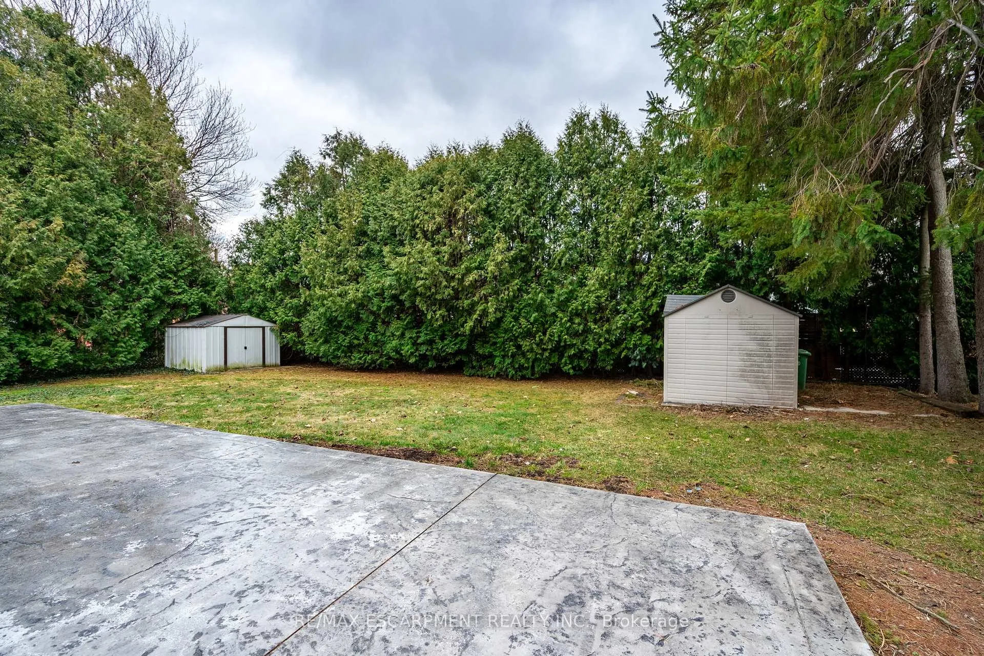 Photo 47 of 11 James Street, Hamilton, Waterdown — HOMEH