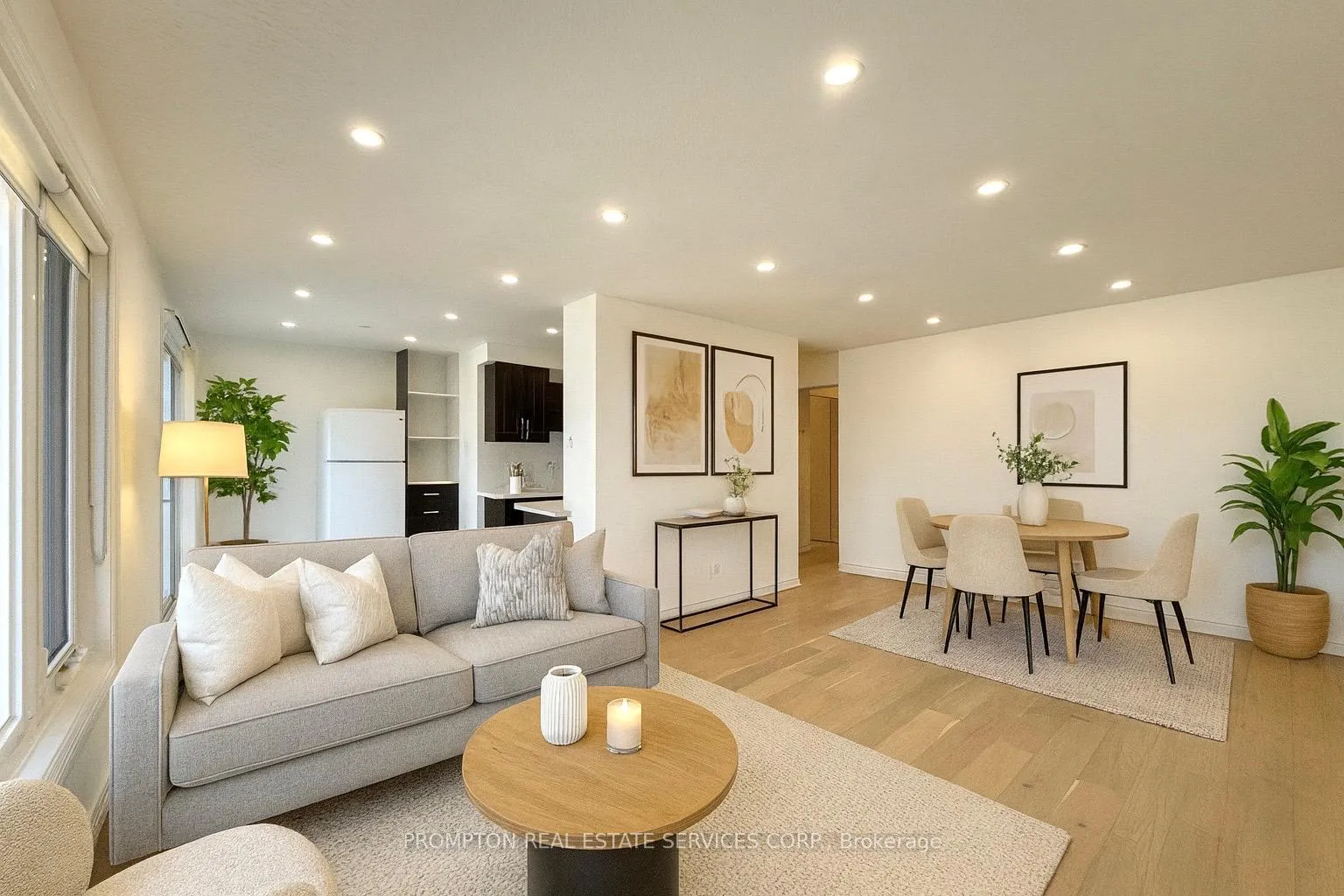 Photo 1 of 309B Bluevale Street N, Waterloo — HOMEH