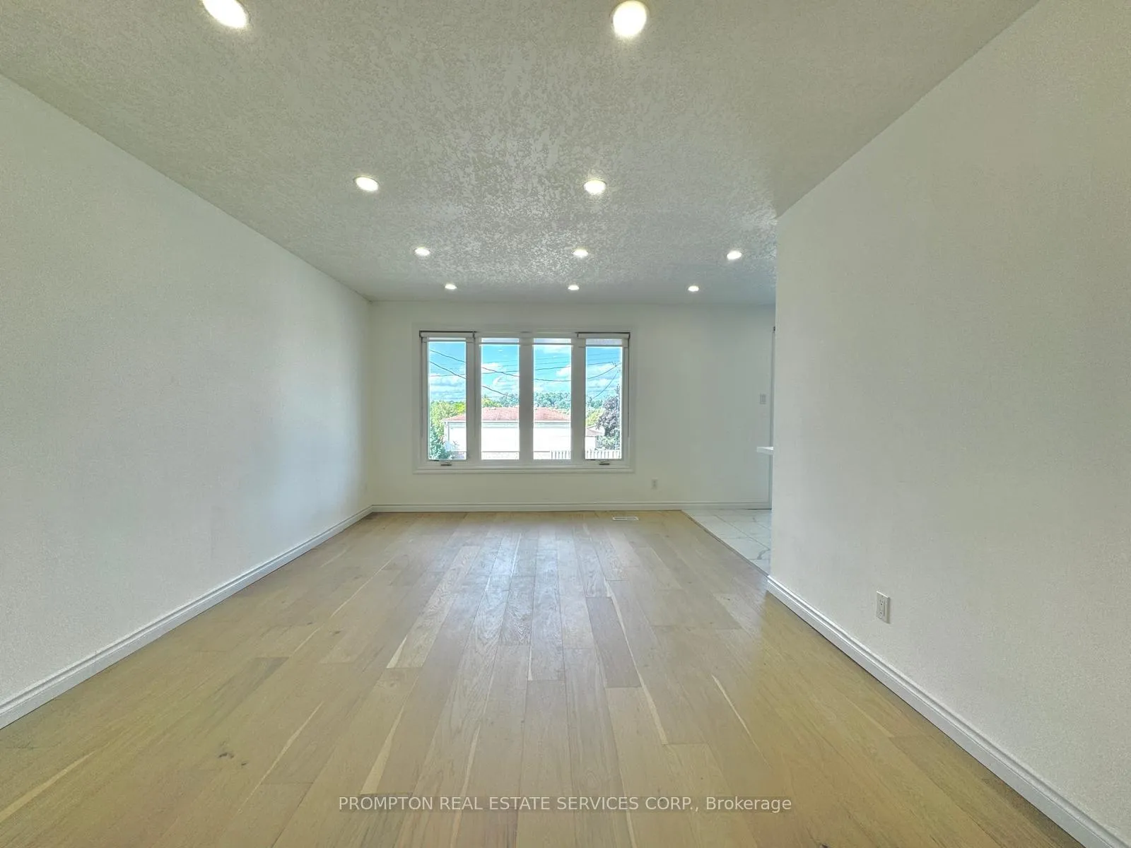 Photo 14 of 309B Bluevale Street N, Waterloo — HOMEH