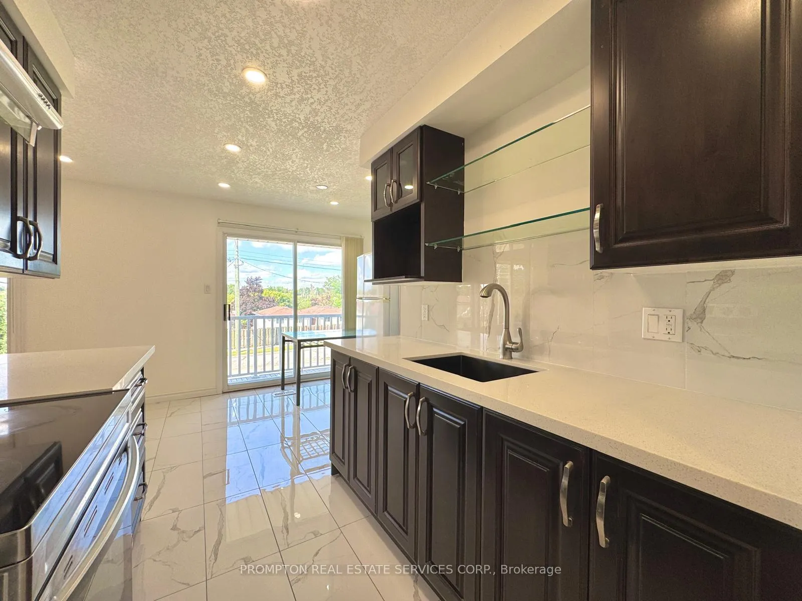 Photo 18 of 309B Bluevale Street N, Waterloo — HOMEH