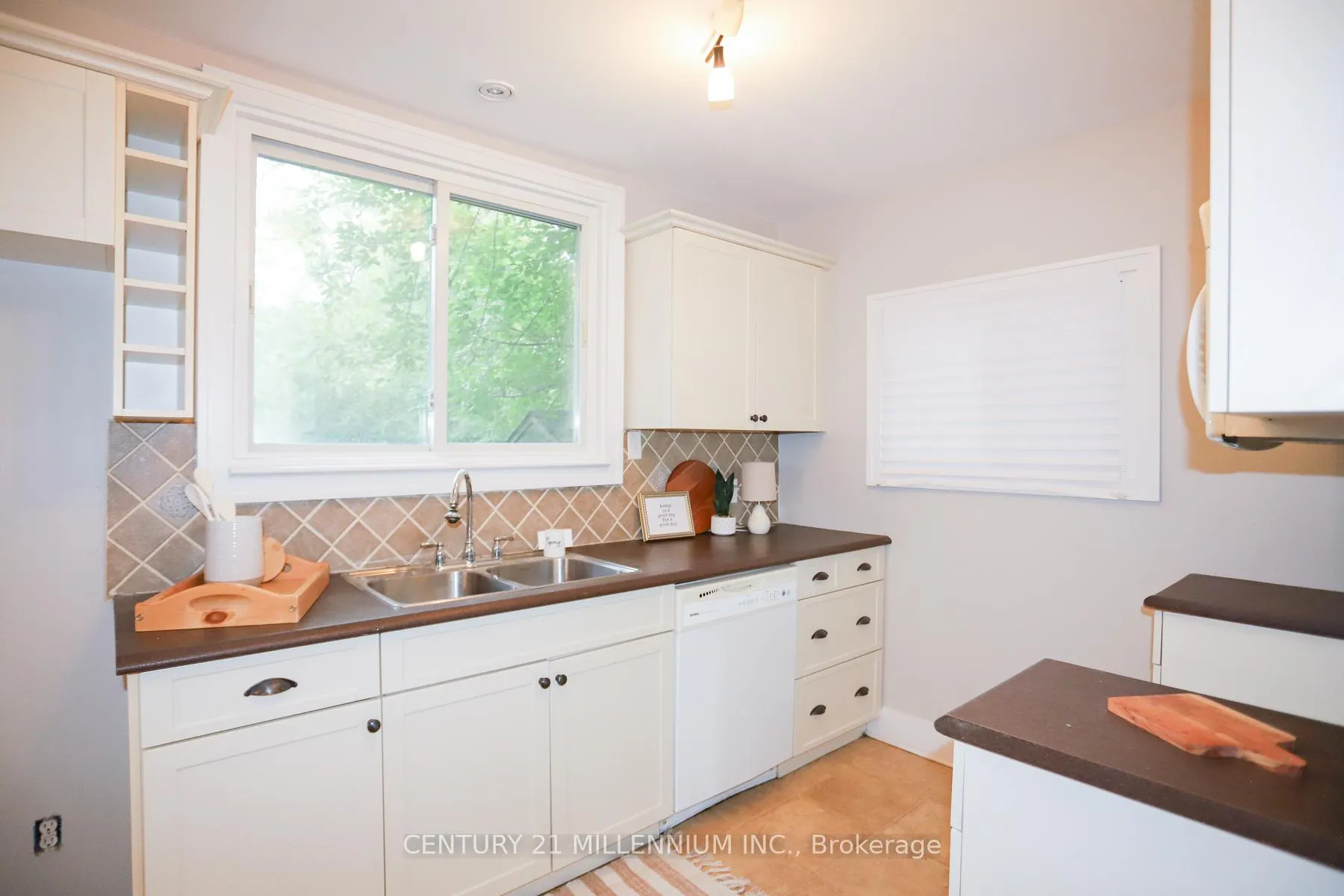 Photo 11 of 3 Riverview Avenue, Sault Ste Marie, Ward 2 — HOMEH