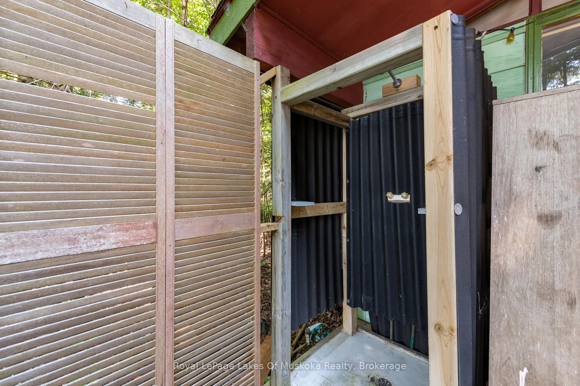 Photo 15 of 134 Lynx Drive, Kearney — HOMEH