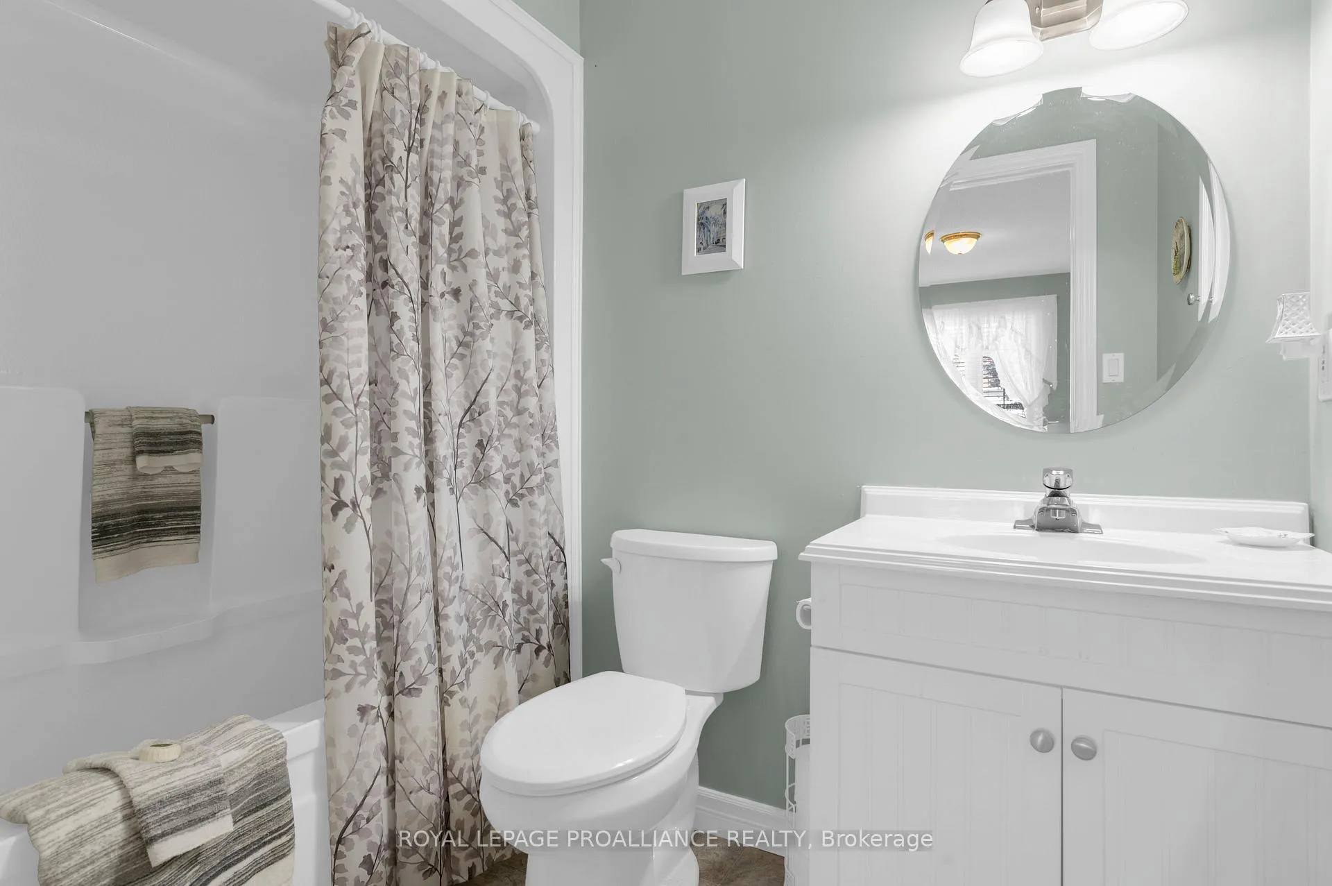 Photo 9 of 12 Nesbitt Drive, Brighton — HOMEH