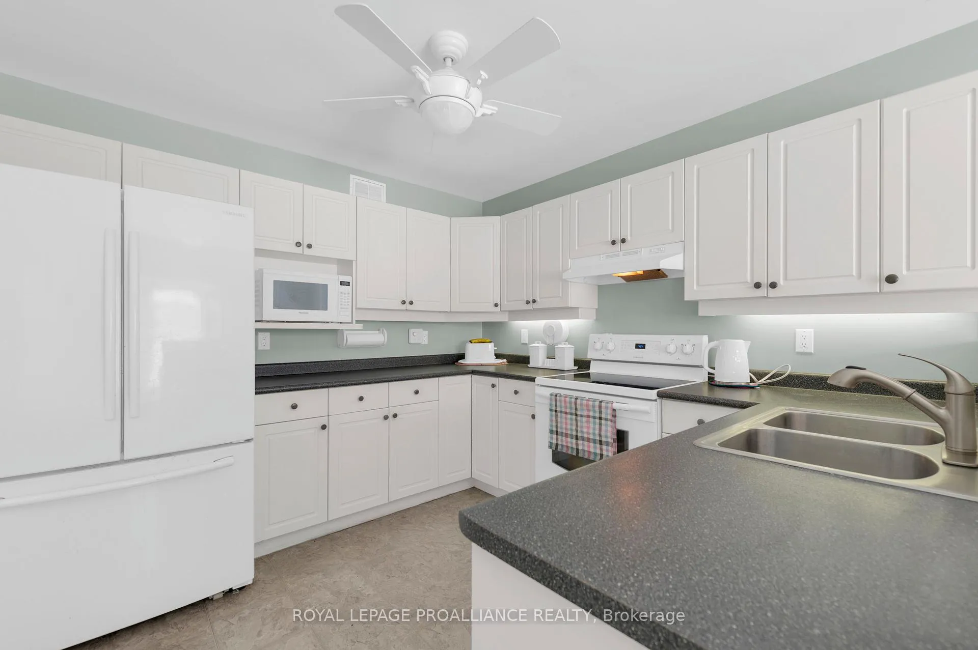 Photo 21 of 12 Nesbitt Drive, Brighton — HOMEH