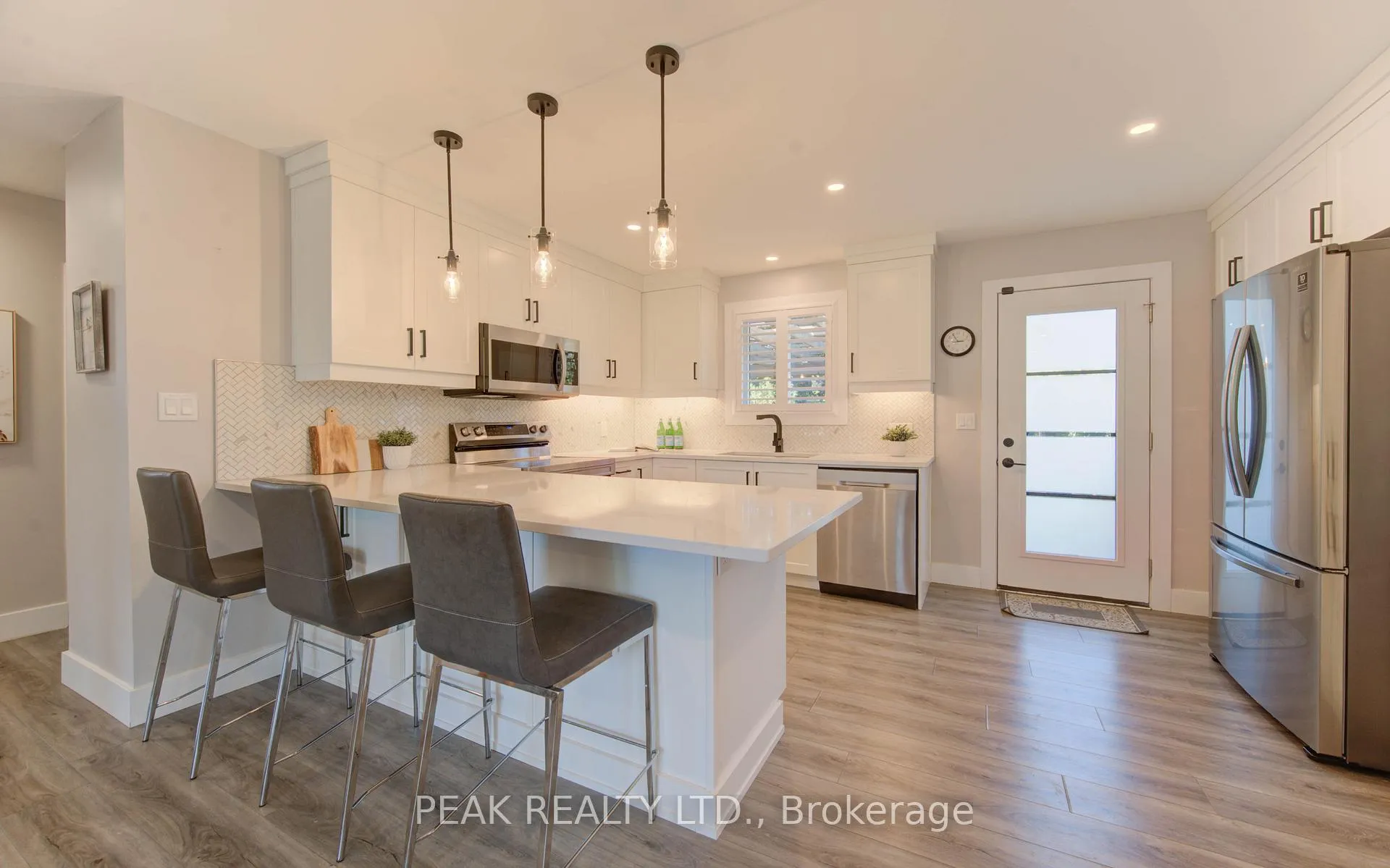 Photo 8 of 120 Trafalgar Avenue, Kitchener — HOMEH