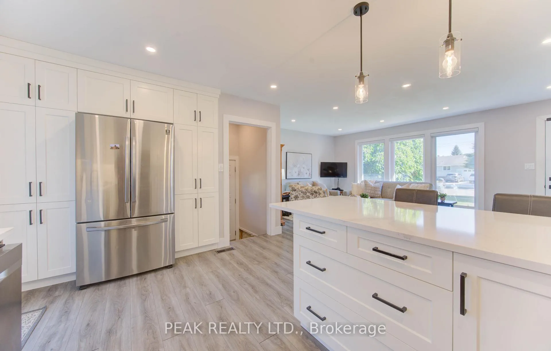 Photo 13 of 120 Trafalgar Avenue, Kitchener — HOMEH