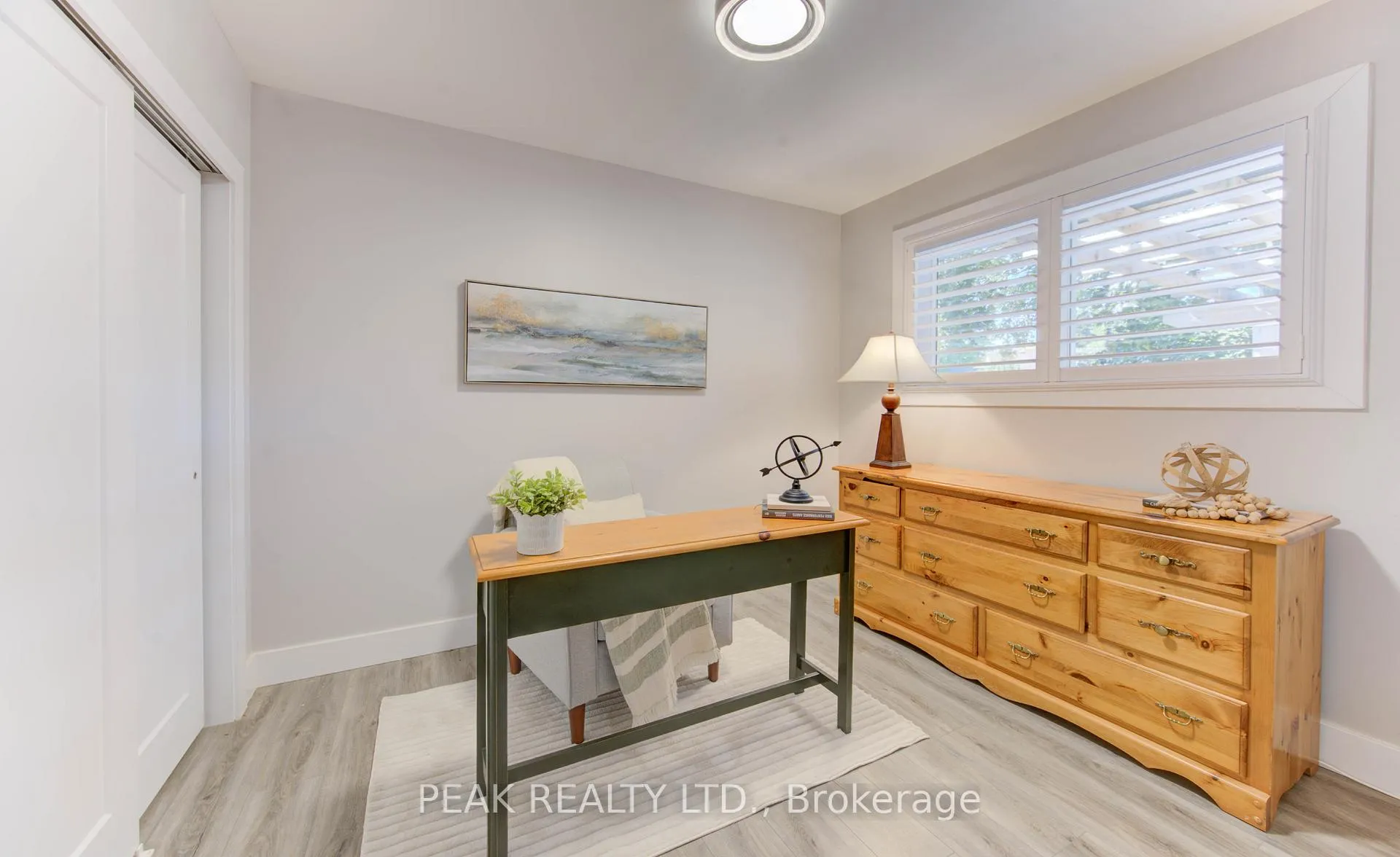 Photo 20 of 120 Trafalgar Avenue, Kitchener — HOMEH