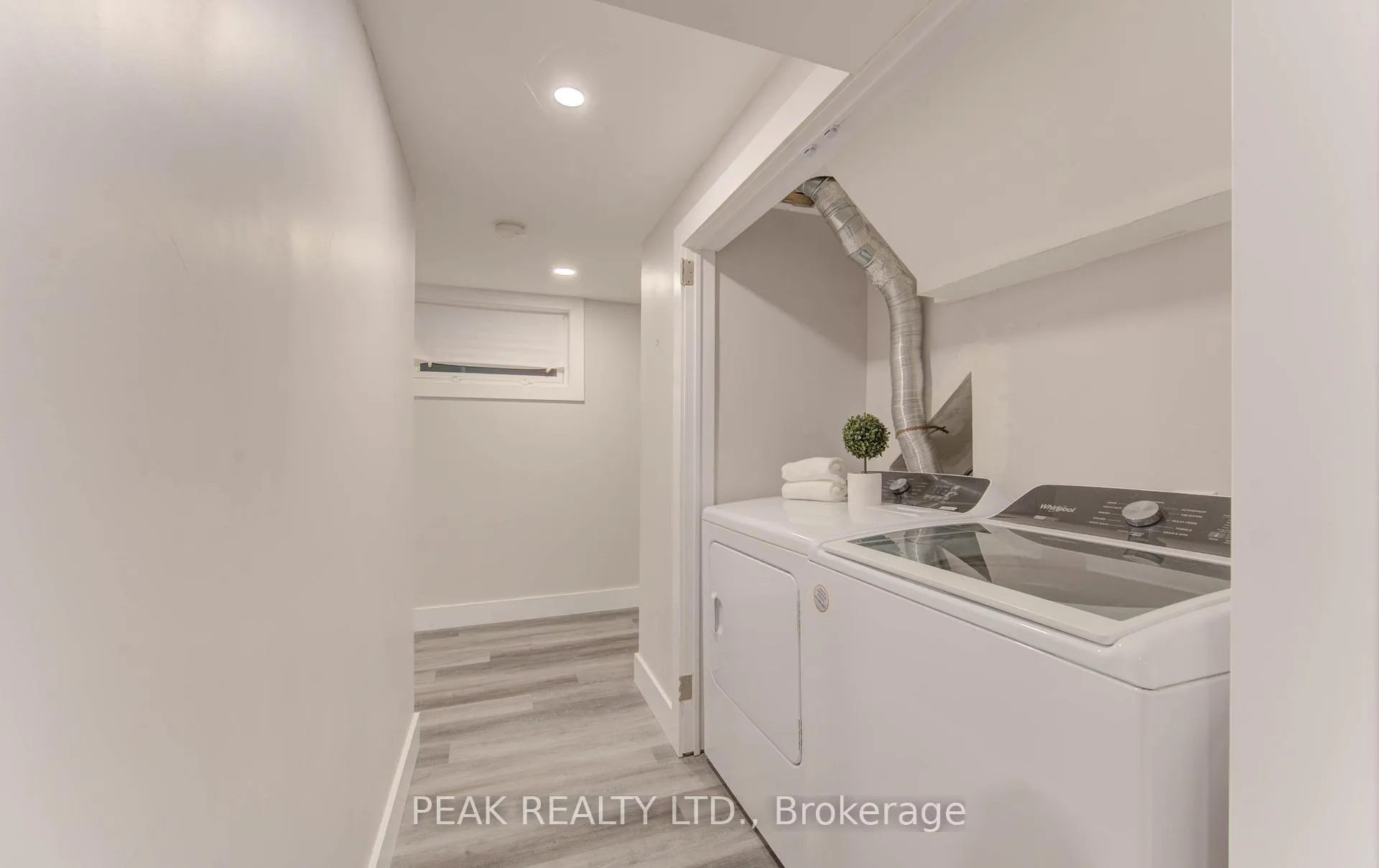 Photo 26 of 120 Trafalgar Avenue, Kitchener — HOMEH