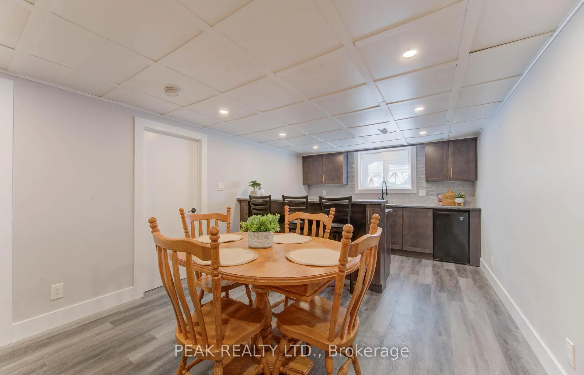 Photo 31 of 120 Trafalgar Avenue, Kitchener — HOMEH