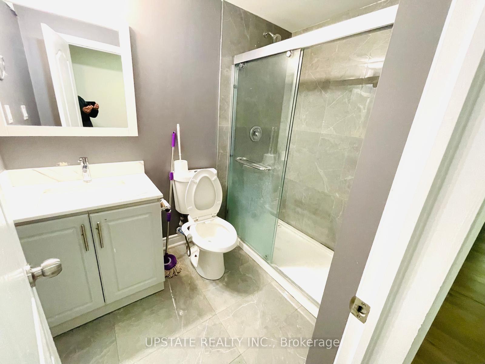 Photo 8 of Unit Basement, 93 Truro Circle, Brampton, Northwest Brampton — HOMEH