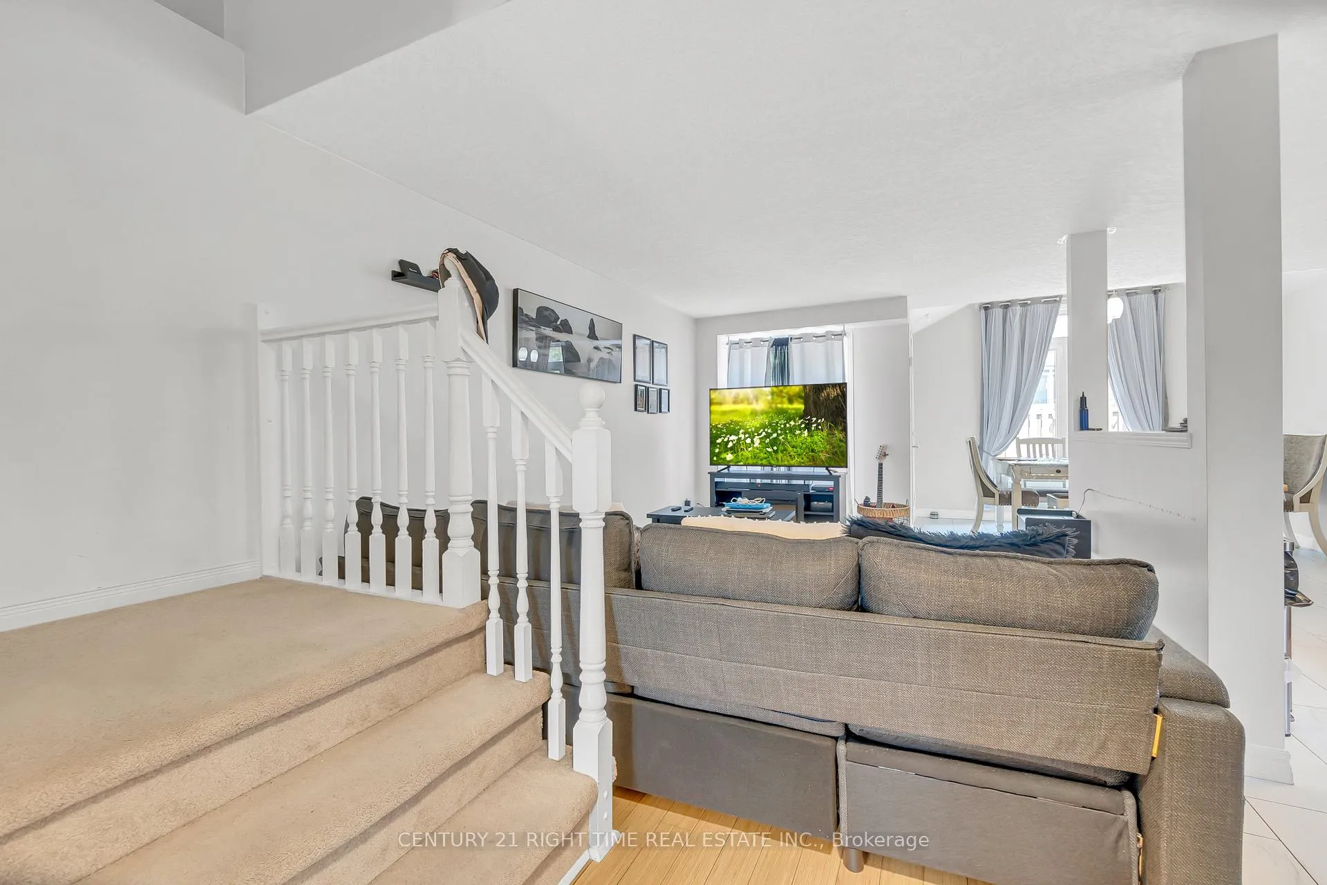 Photo 7 of 174 Wilderness Drive, Kitchener — HOMEH