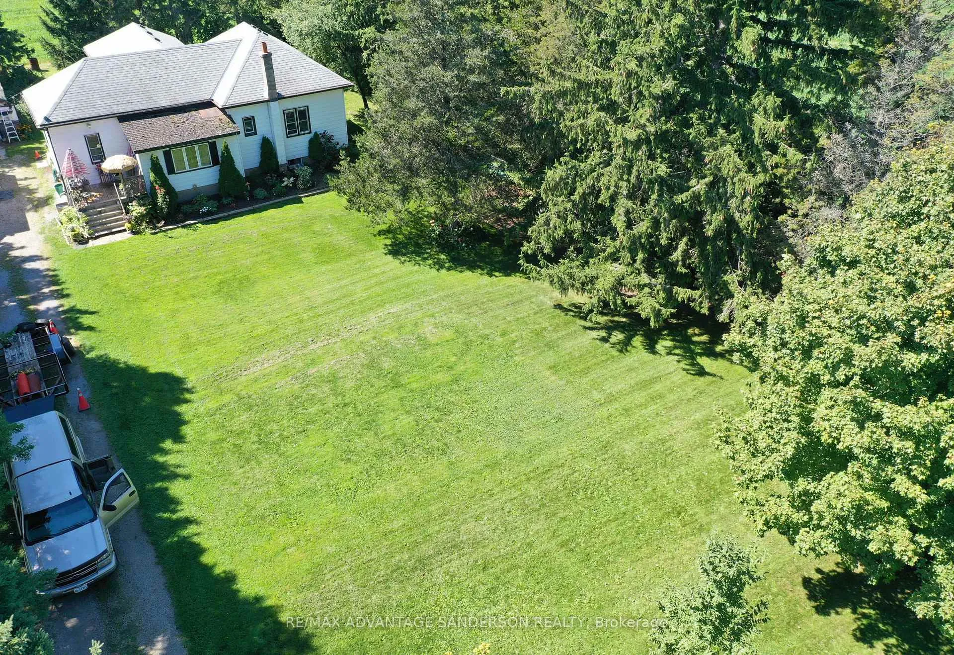 Photo 6 of 24441 Bear Creek Road, Middlesex Centre, Rural Middlesex Centre — HOMEH