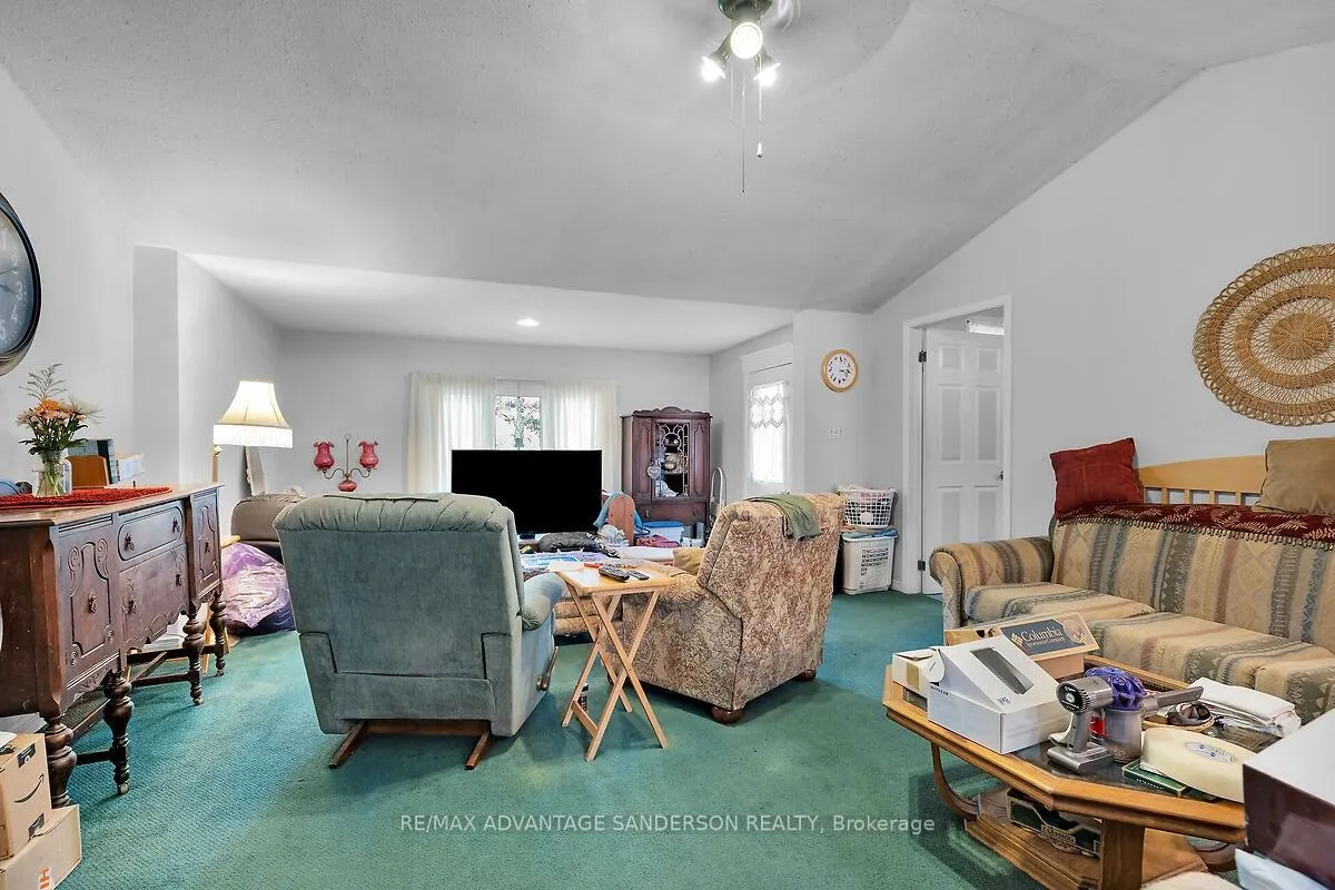 Photo 10 of 24441 Bear Creek Road, Middlesex Centre, Rural Middlesex Centre — HOMEH