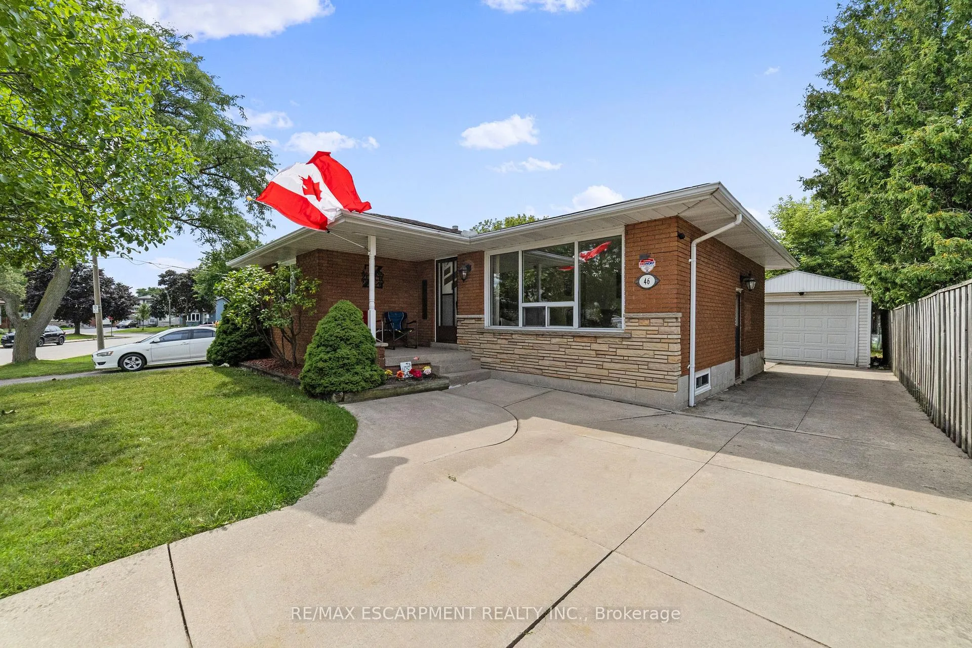 Photo 2 of 46 Bluebird Avenue, Hamilton, Bruleville — HOMEH
