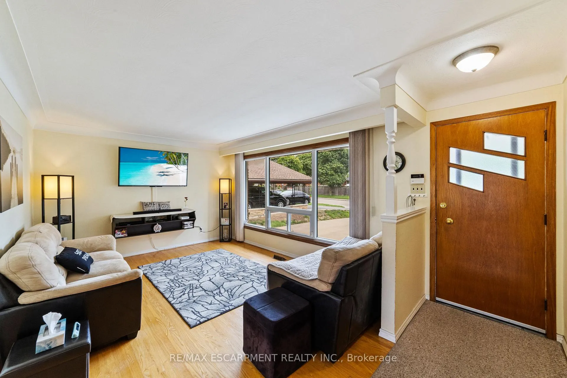 Photo 5 of 46 Bluebird Avenue, Hamilton, Bruleville — HOMEH