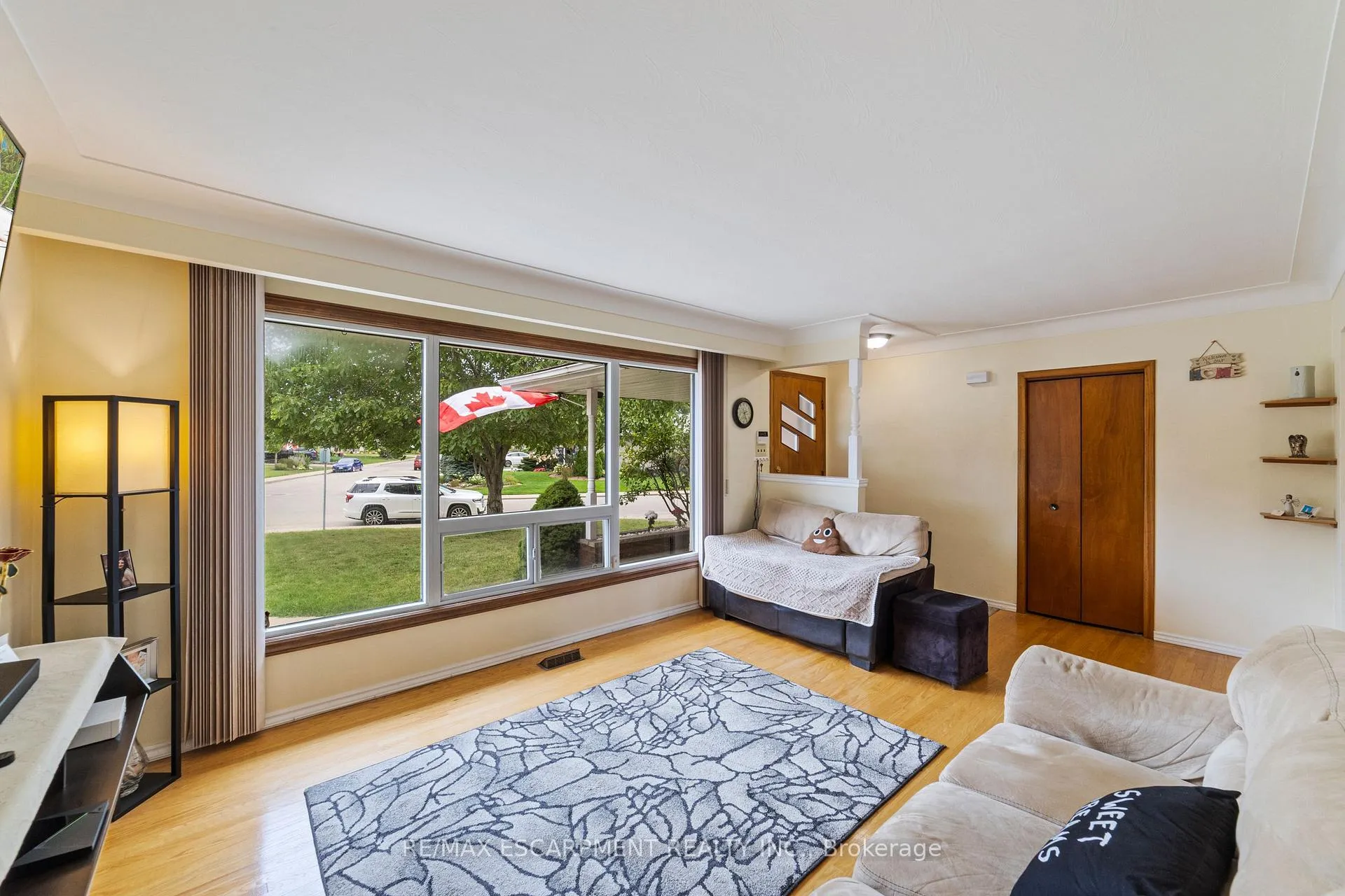 Photo 6 of 46 Bluebird Avenue, Hamilton, Bruleville — HOMEH