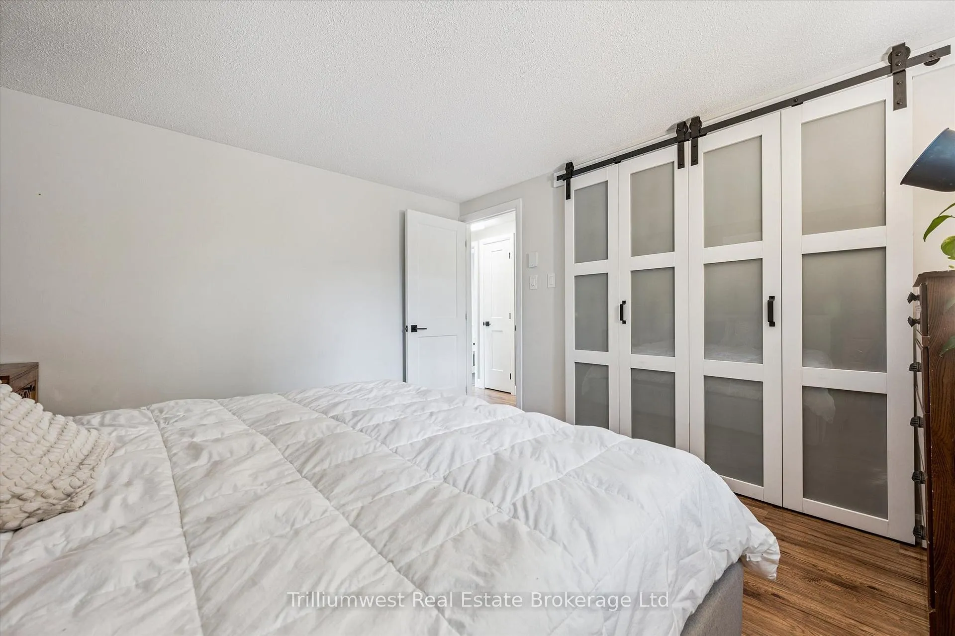 Photo 24 of 427B Dayna Crescent, Waterloo — HOMEH