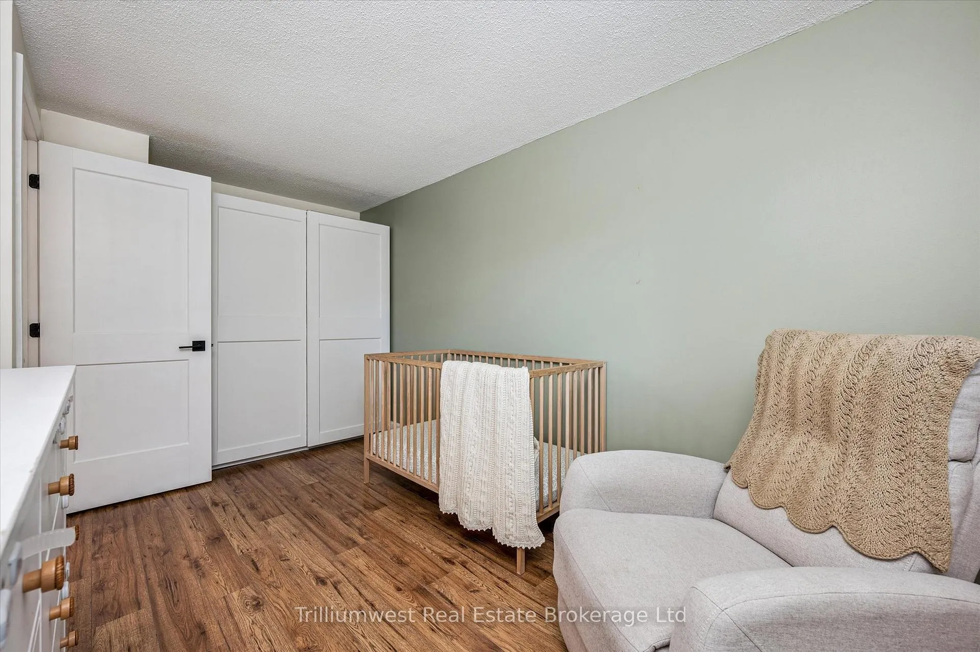 Photo 26 of 427B Dayna Crescent, Waterloo — HOMEH