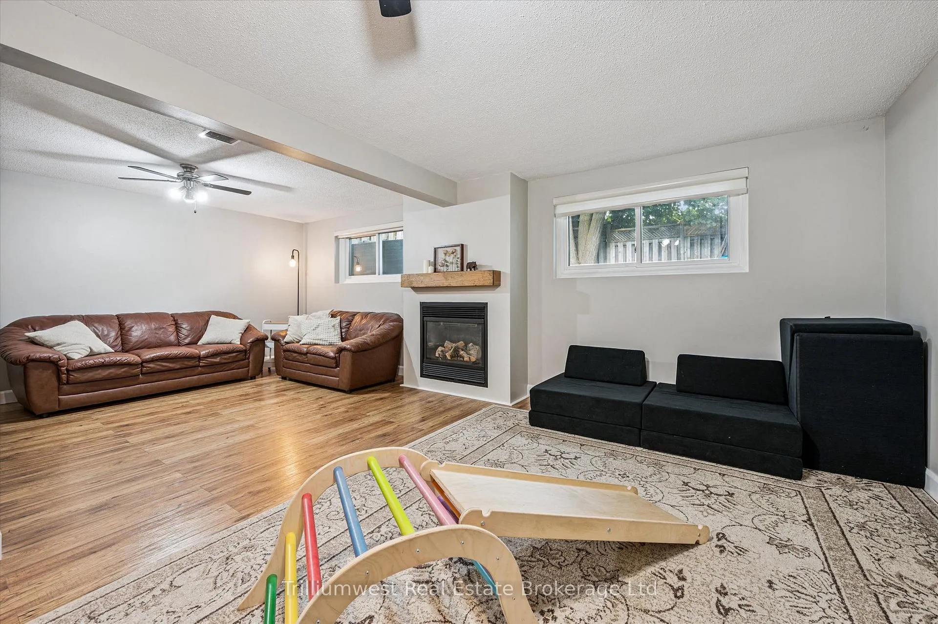 Photo 28 of 427B Dayna Crescent, Waterloo — HOMEH